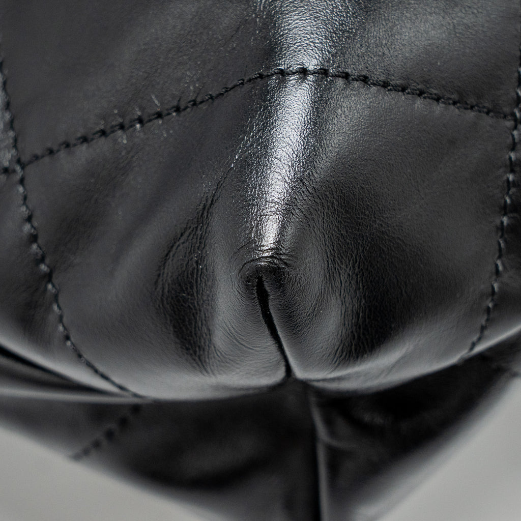 chanel-small-22-bag-shiny-calfskin-black-ghw-microchip-4