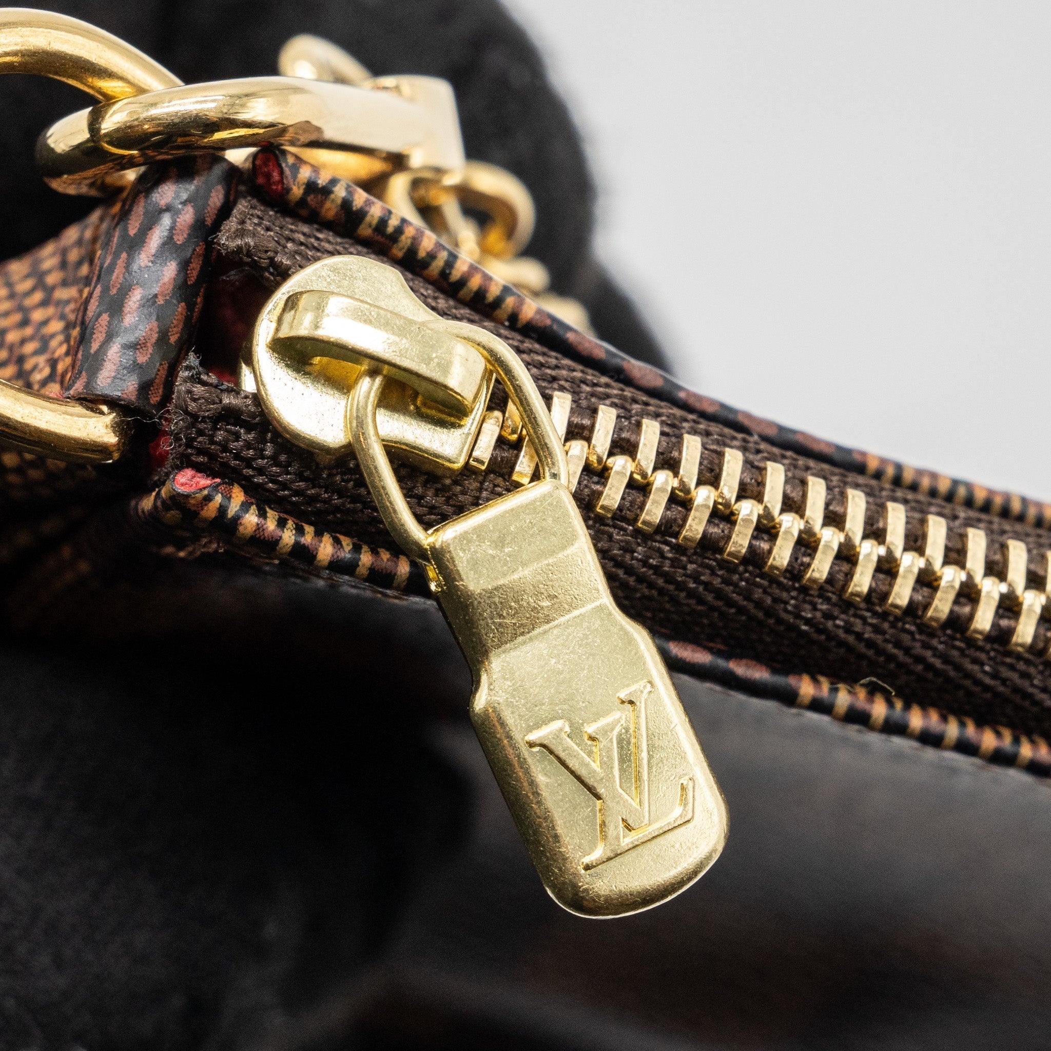 louis-vuitton-mini-pochette-damier-ebene-ghw-1
