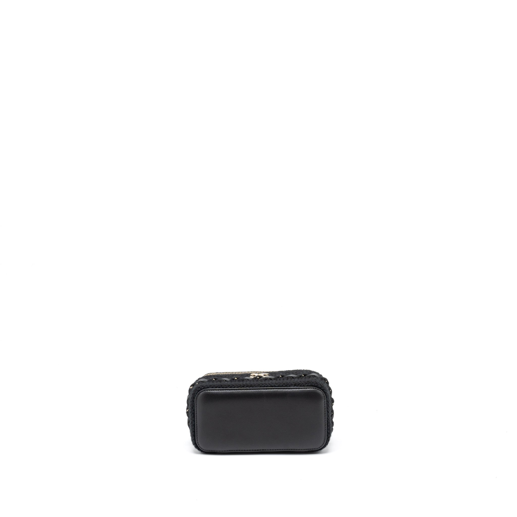 chanel-long-vanity-with-giant-chain-tweed-lambskin-black-lghw