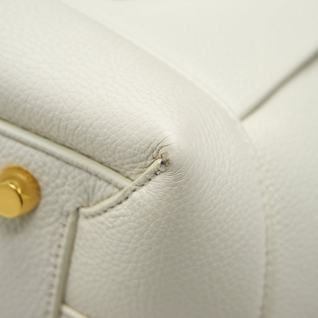 bottega-veneta-pavilion-kuala-lumpur-medium-arco-white