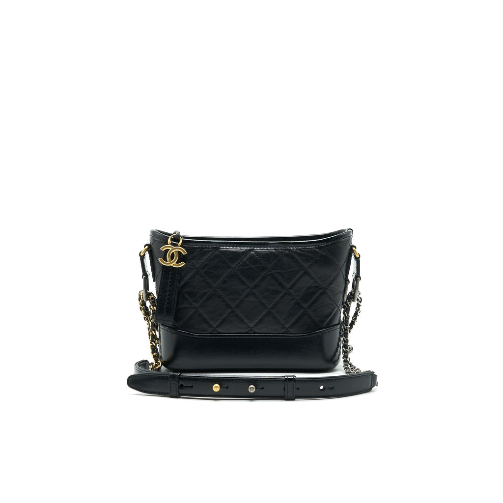 chanel-small-gabrille-hobo-bag-black