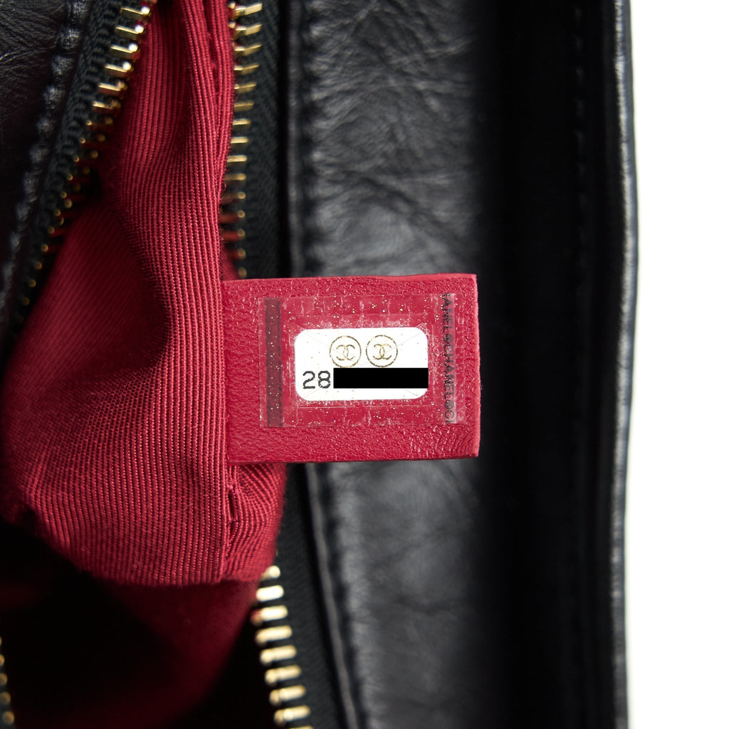 chanel-small-black-gabrielle-hobo-bag