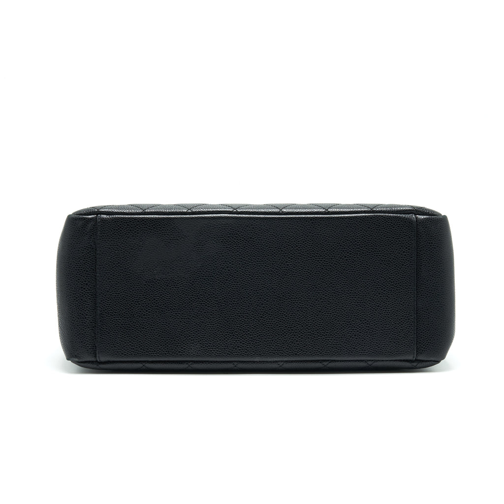 chanel-caviar-grand-shopping-tote-gst-black-1
