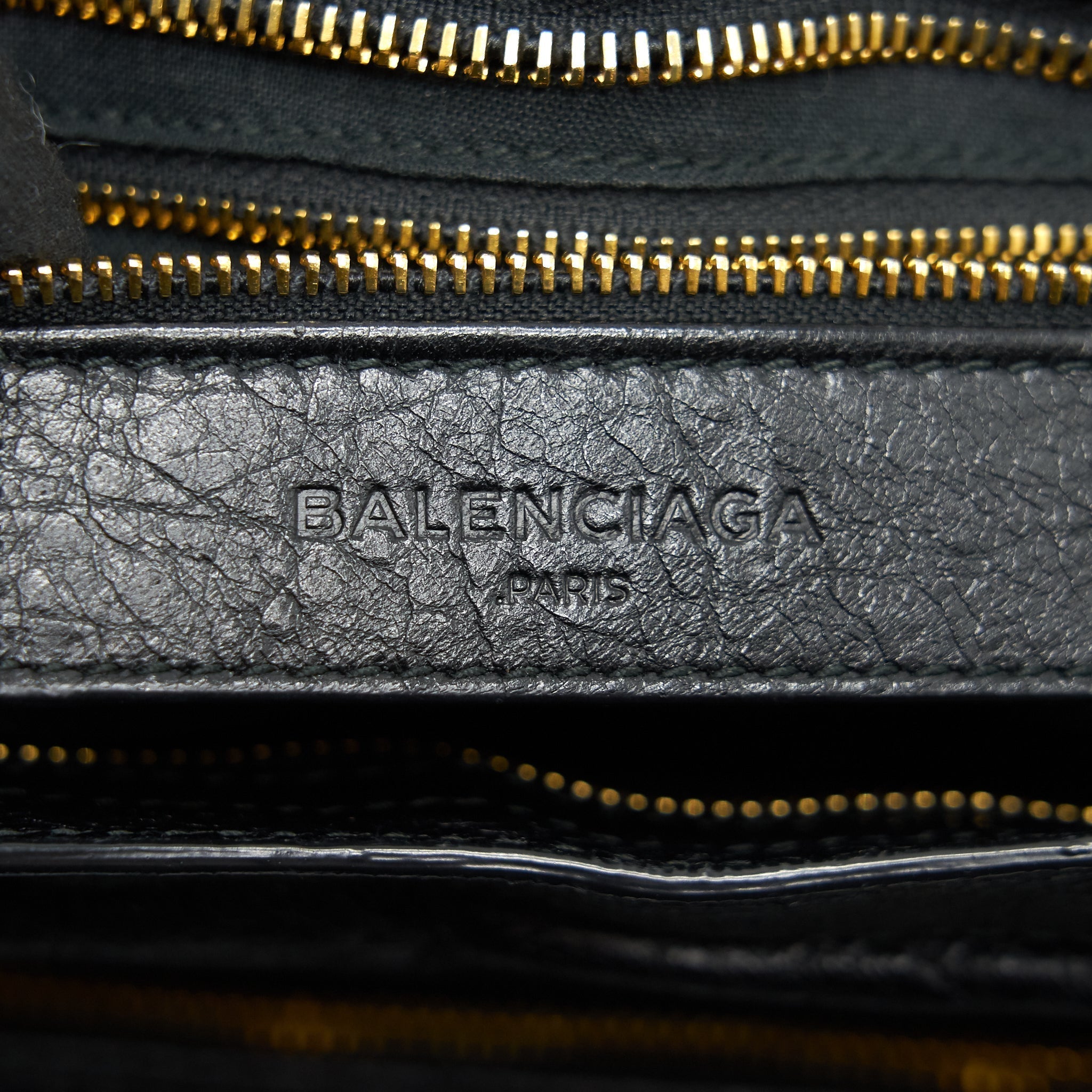 balenciaga-giant-city-bag-black