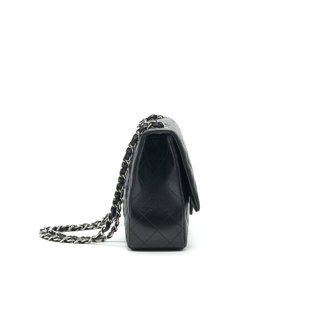 chanel-single-flap-jumbo-bag-lambskin-black-shw