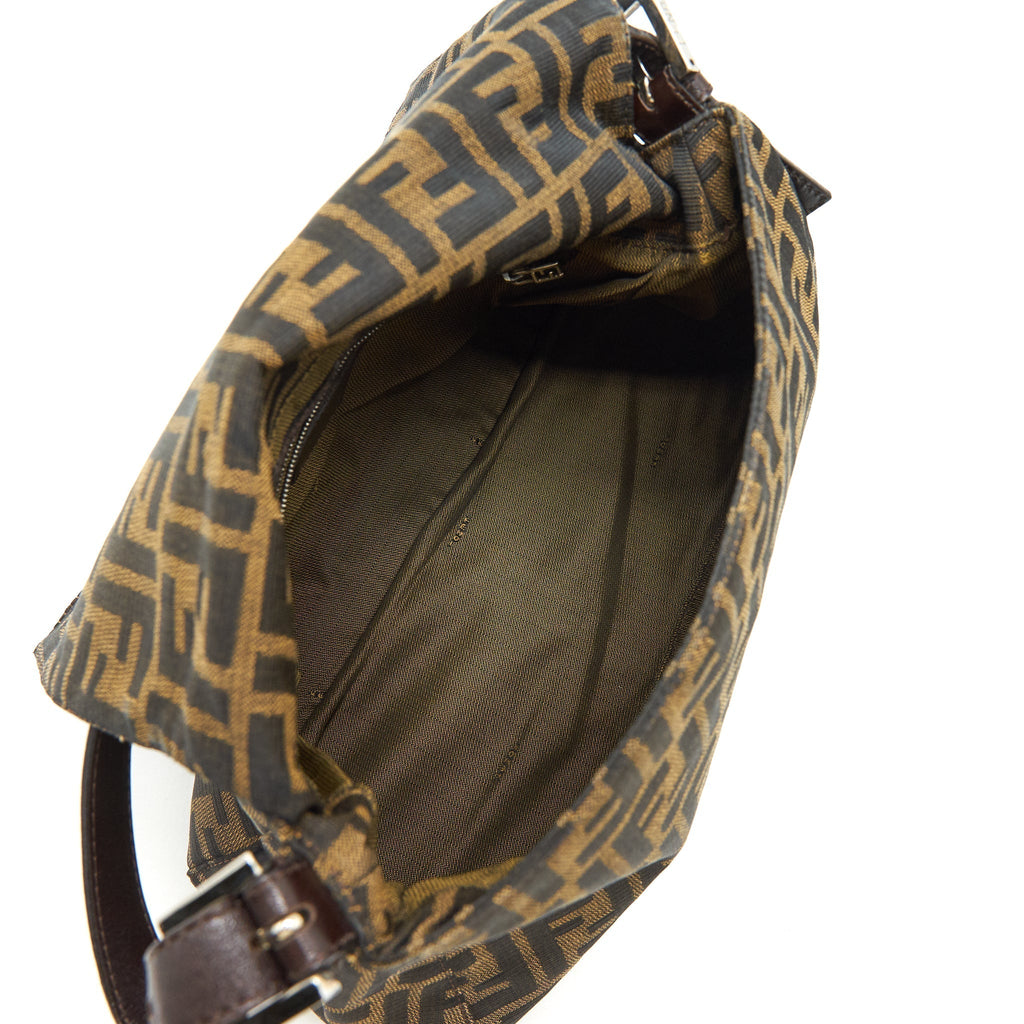 fendi-vintage-zucca-mamma-baguette-bag
