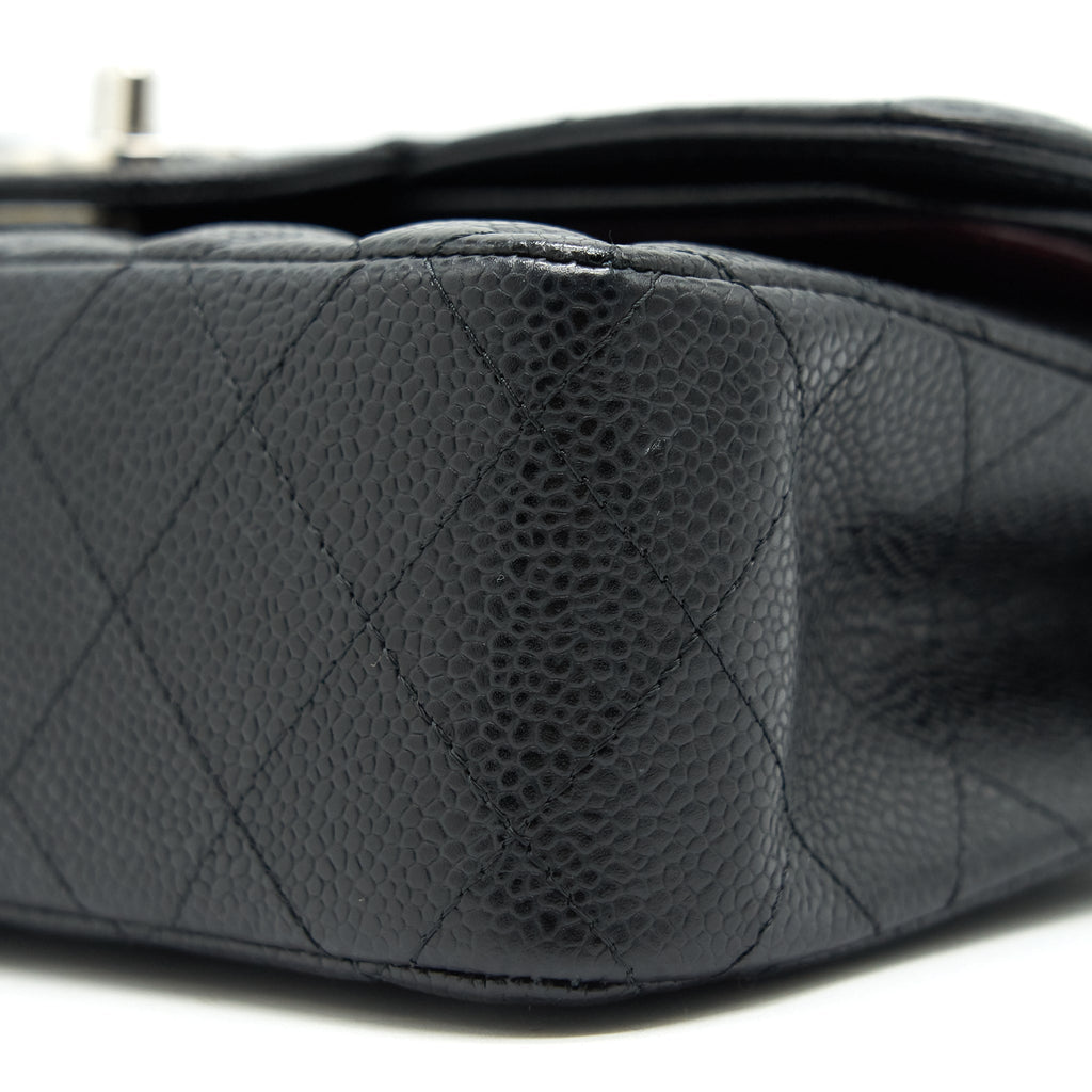 chanel-classic-small-double-flap-caviar