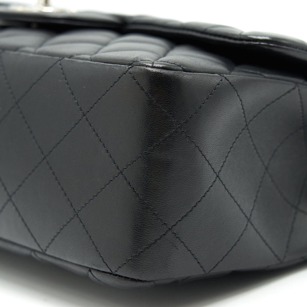 chanel-single-flap-jumbo-bag-lambskin-black-shw