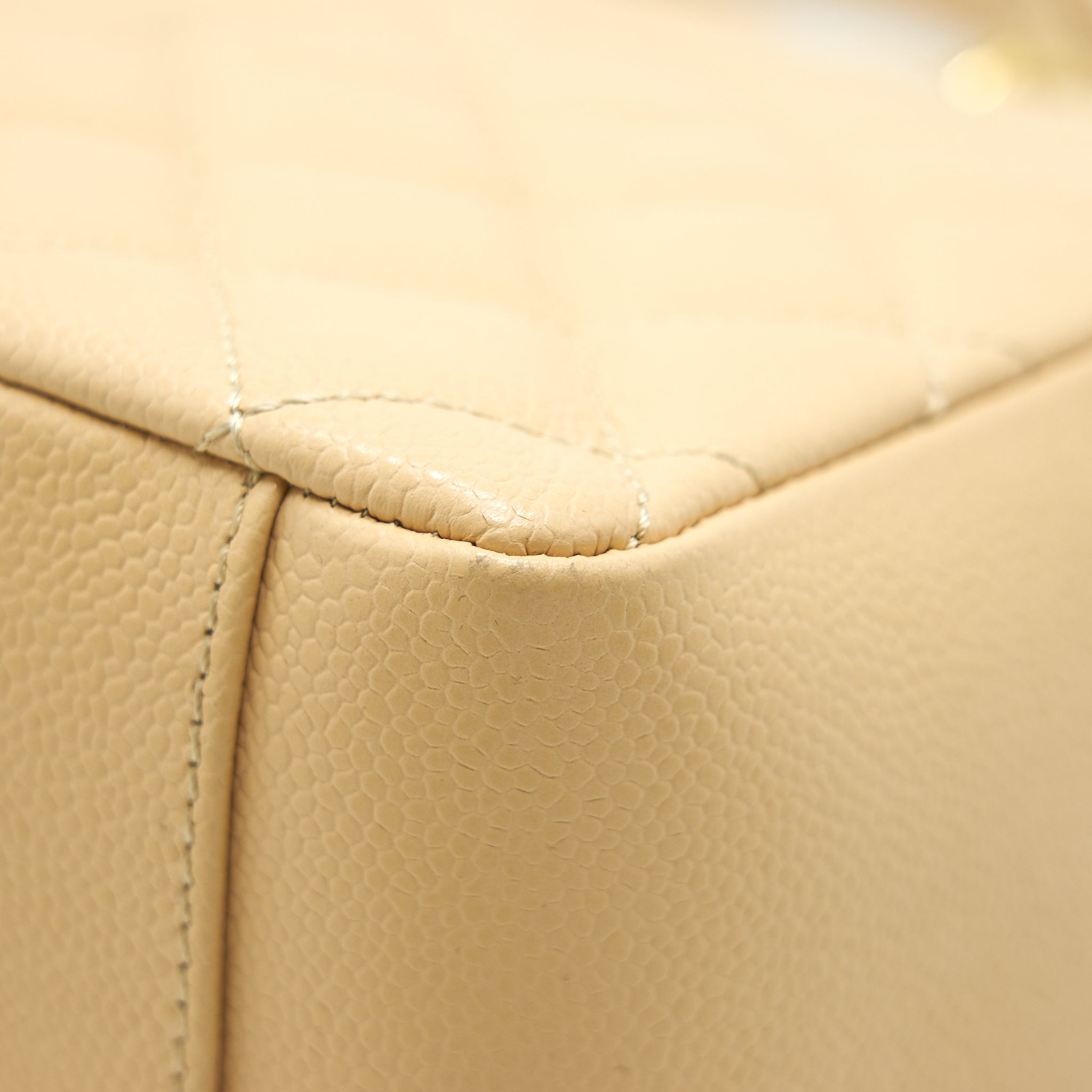 chanel-caviar-grand-shopping-tote-gst-beige