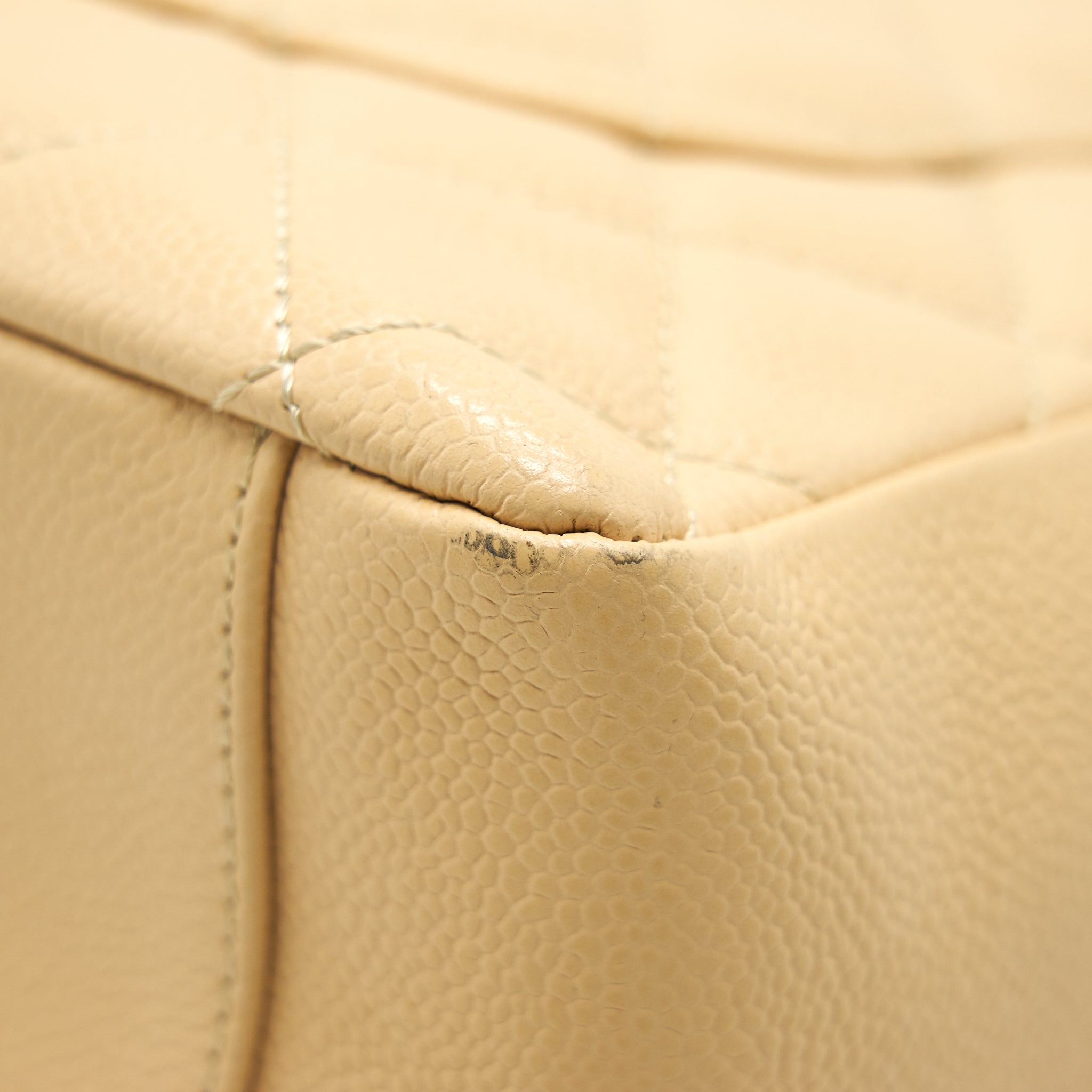 chanel-caviar-grand-shopping-tote-gst-beige