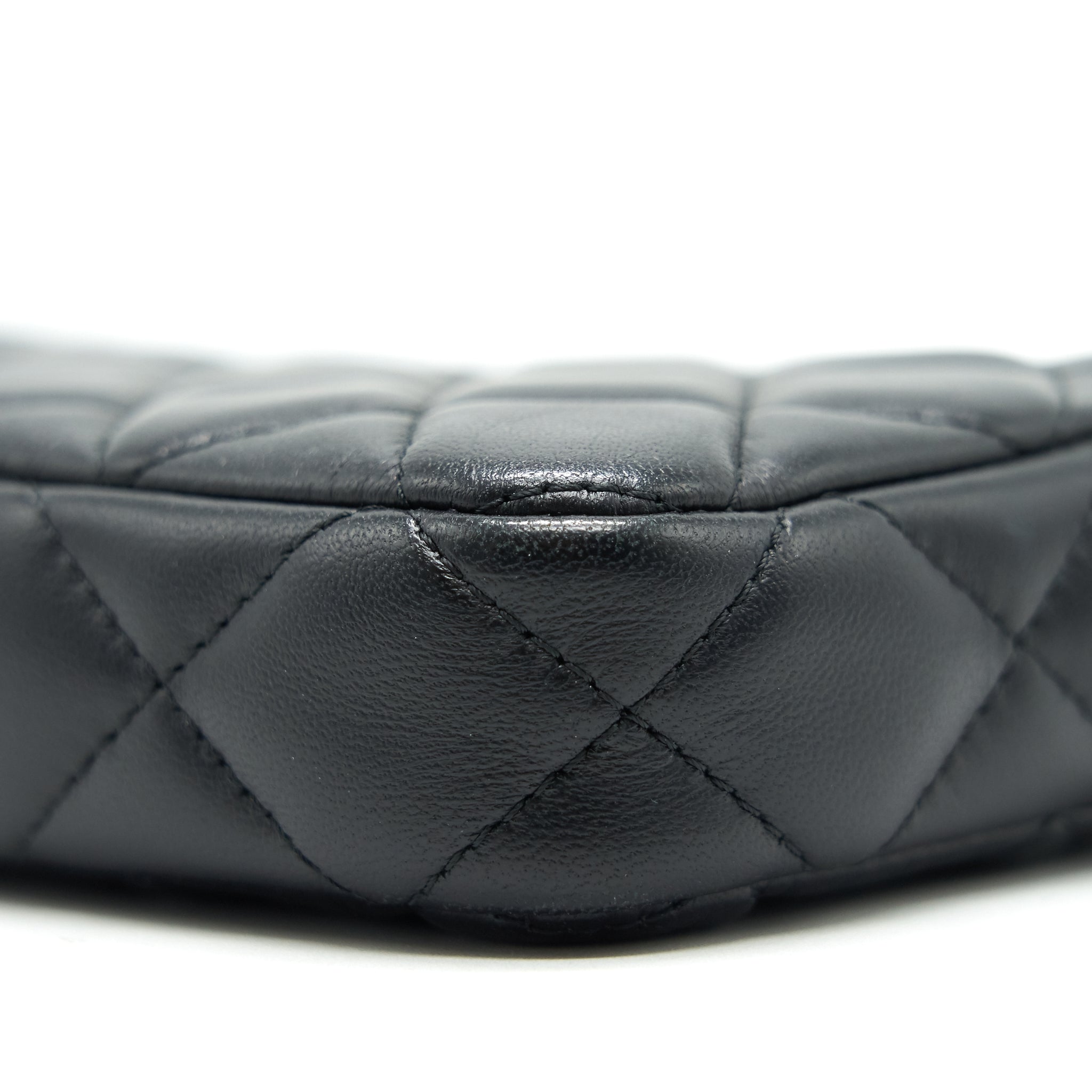 chanel-double-zip-clutch-with-chain-lambskin-black-shw