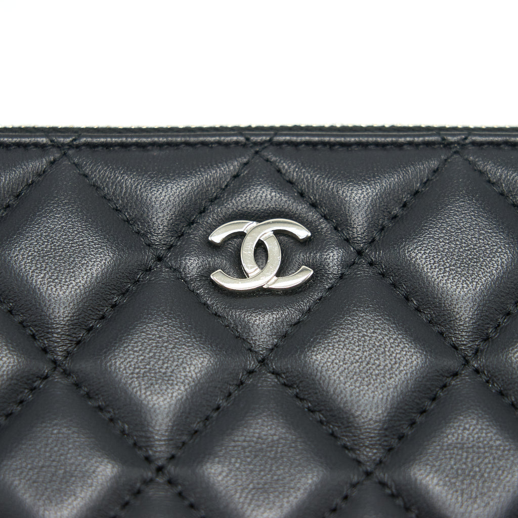 chanel-double-zip-clutch-with-chain-lambskin-black-shw