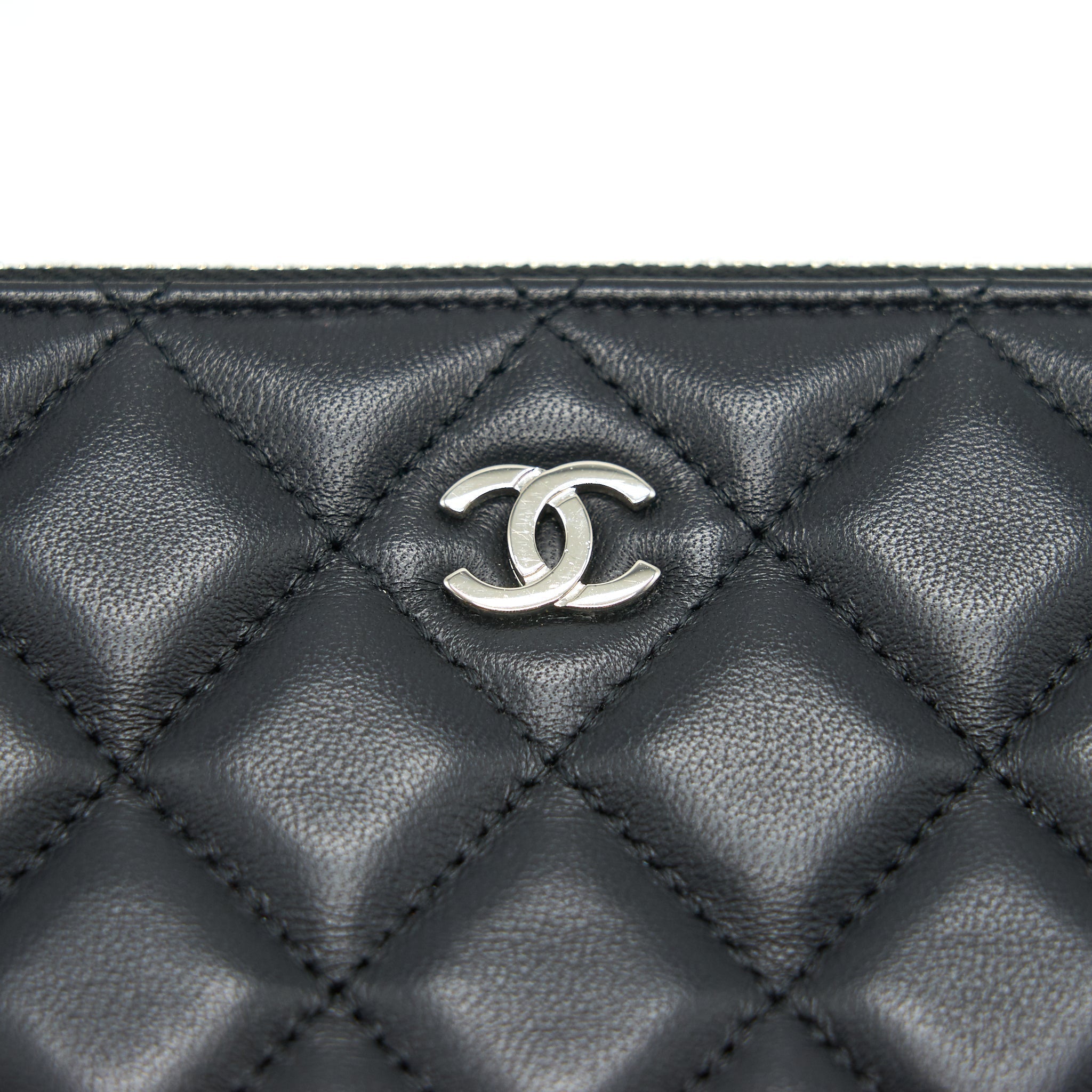 chanel-double-zip-clutch-with-chain-lambskin-black-shw