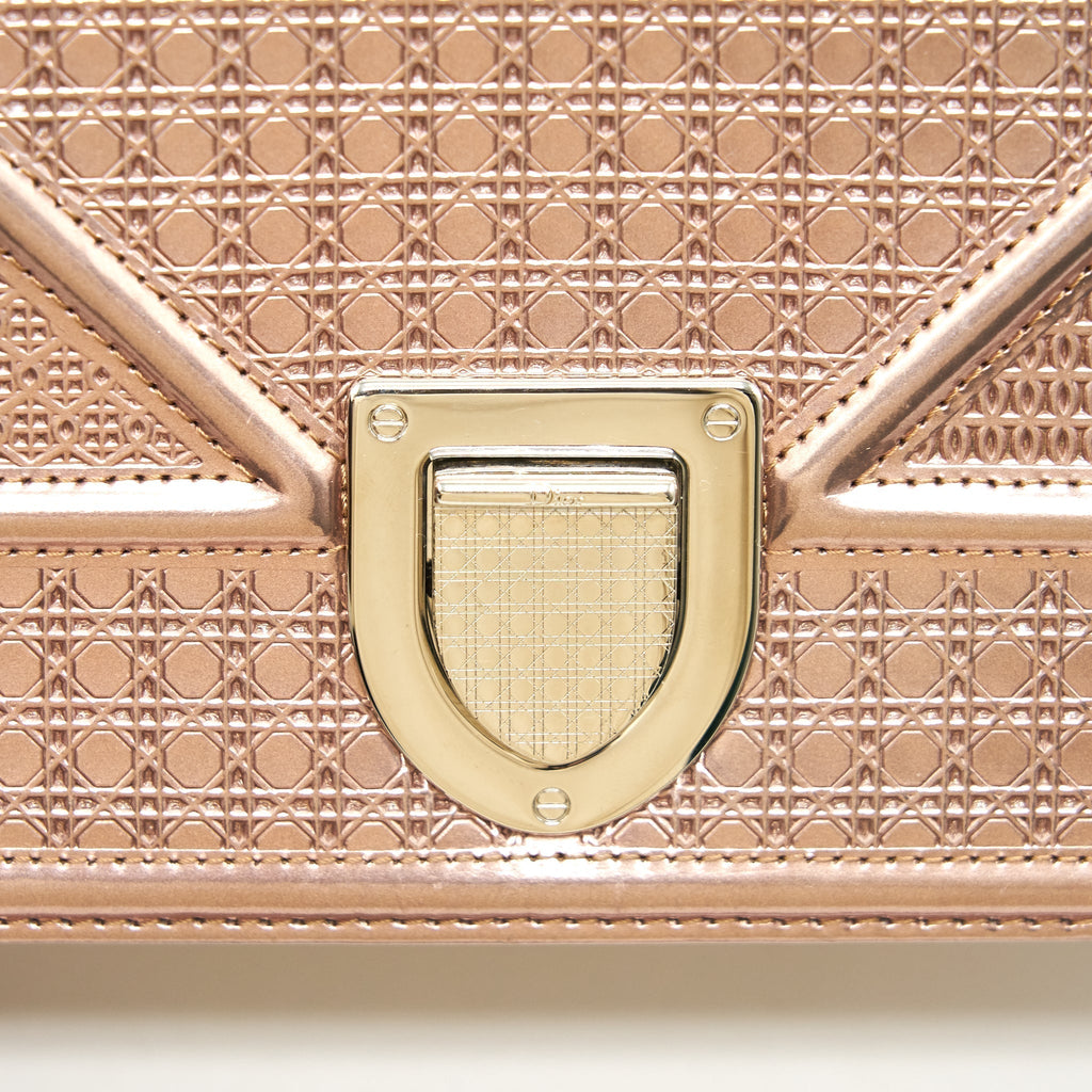 christian-dior-diorama-medium-metallic-light-pink-shw