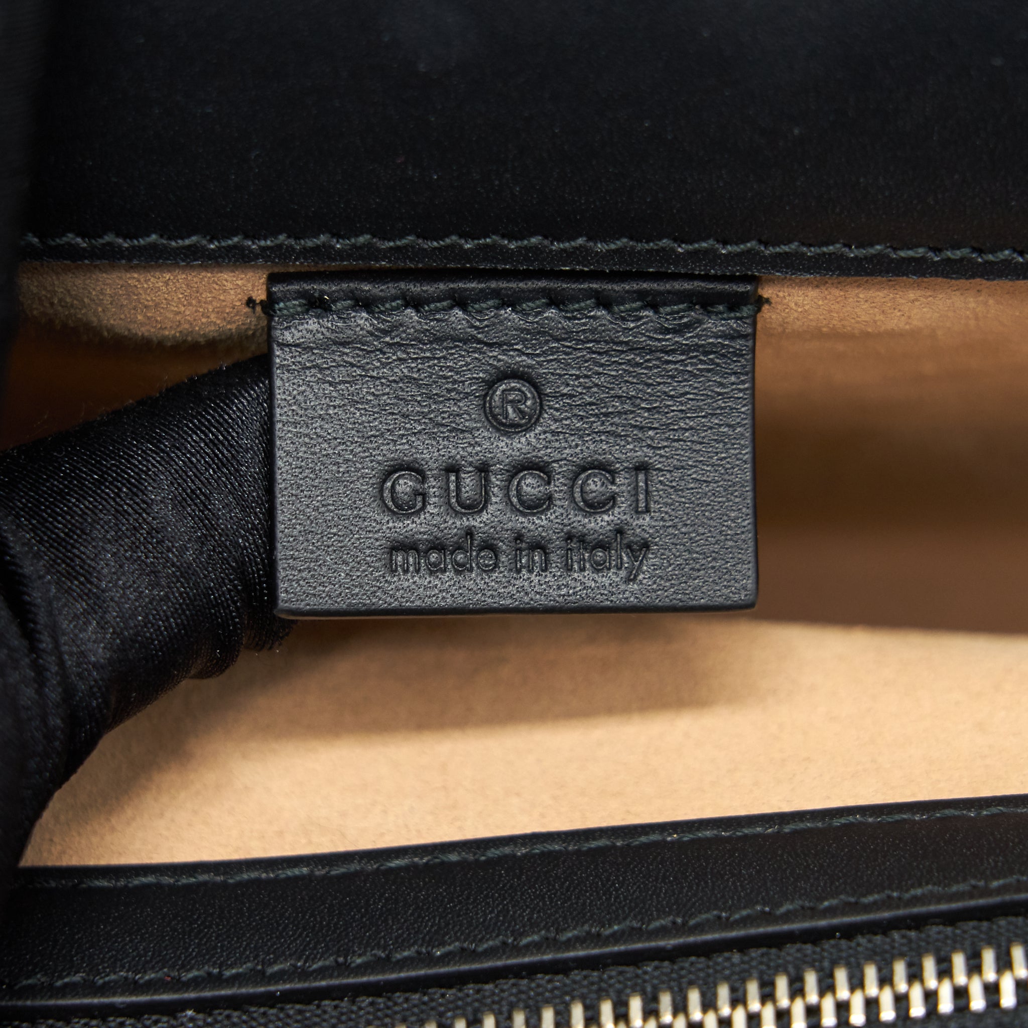 gucci-dionysus-gg-medium-velvet-black-shoulder-bag