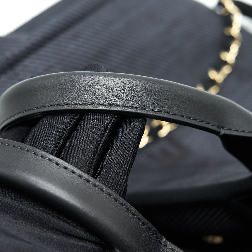 chanel-medium-deauville-tote-in-black-ghw-1