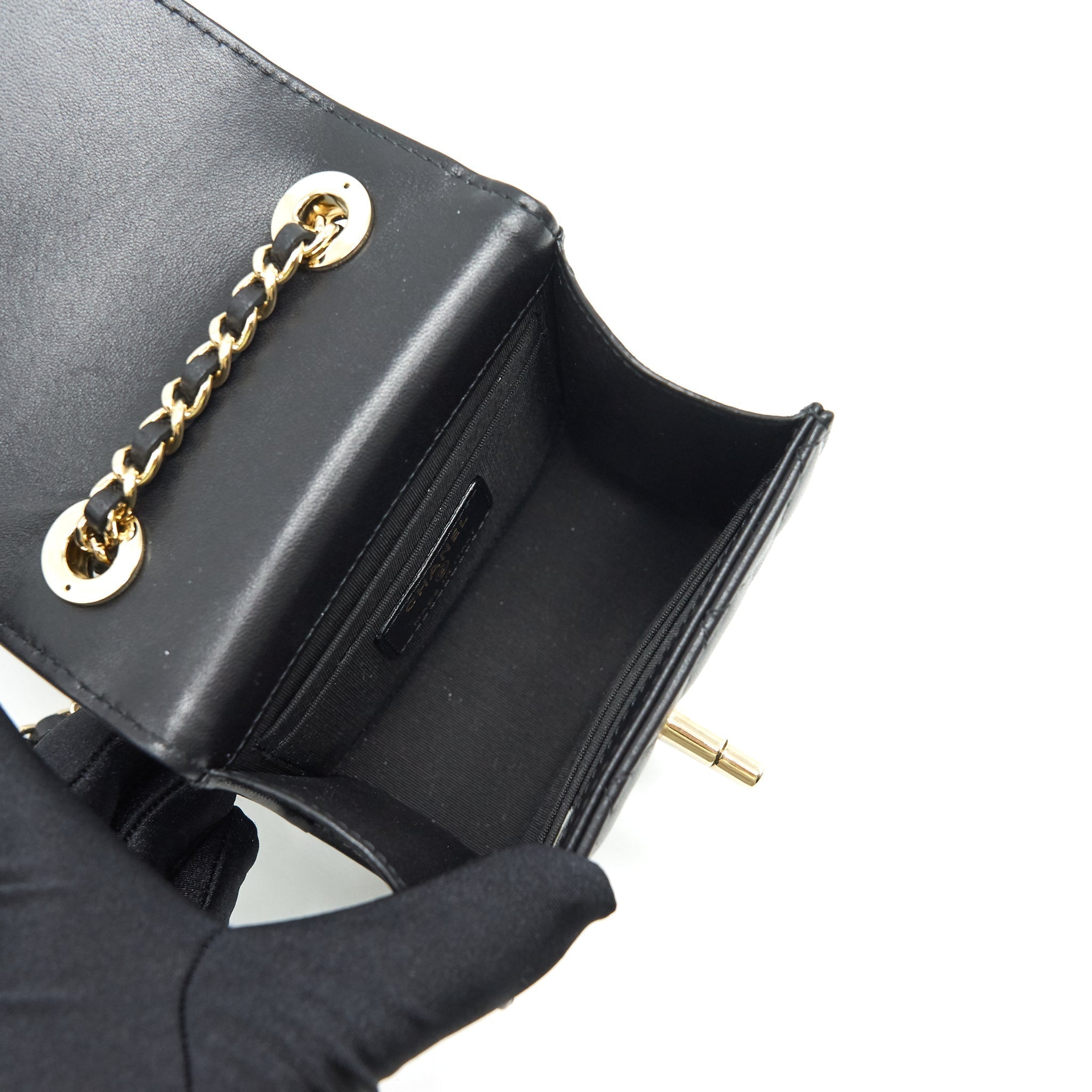 chanel-lambskin-quilted-mini-trendy-cc-chain-wallet-black-2