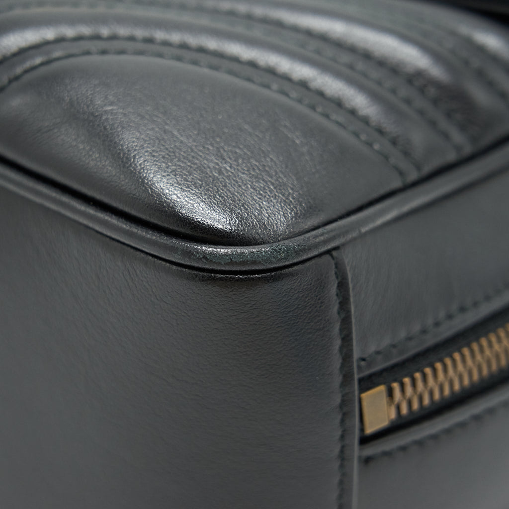gucci-gg-marmont-matelasse-shoulder-bag-black
