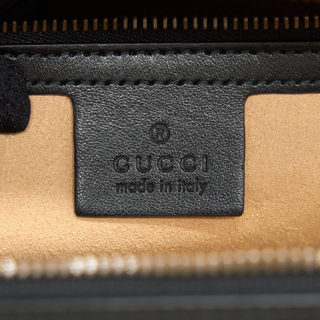 gucci-gg-marmont-matelasse-shoulder-bag-black