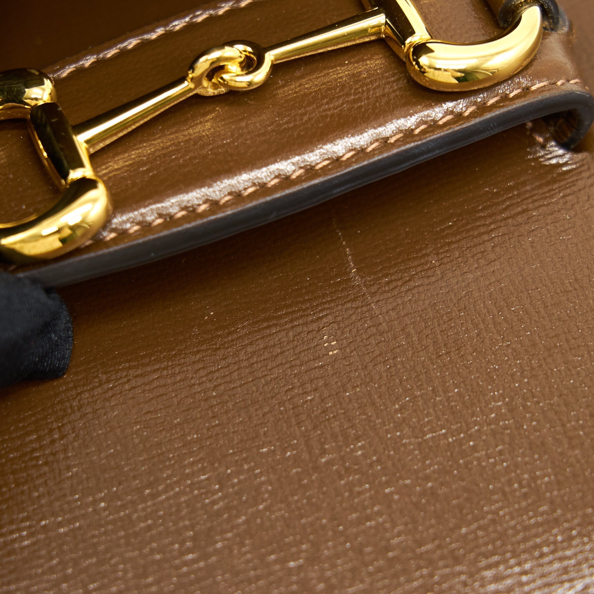 gucci-1955-horsebit-leather-shoulder-bag-brown