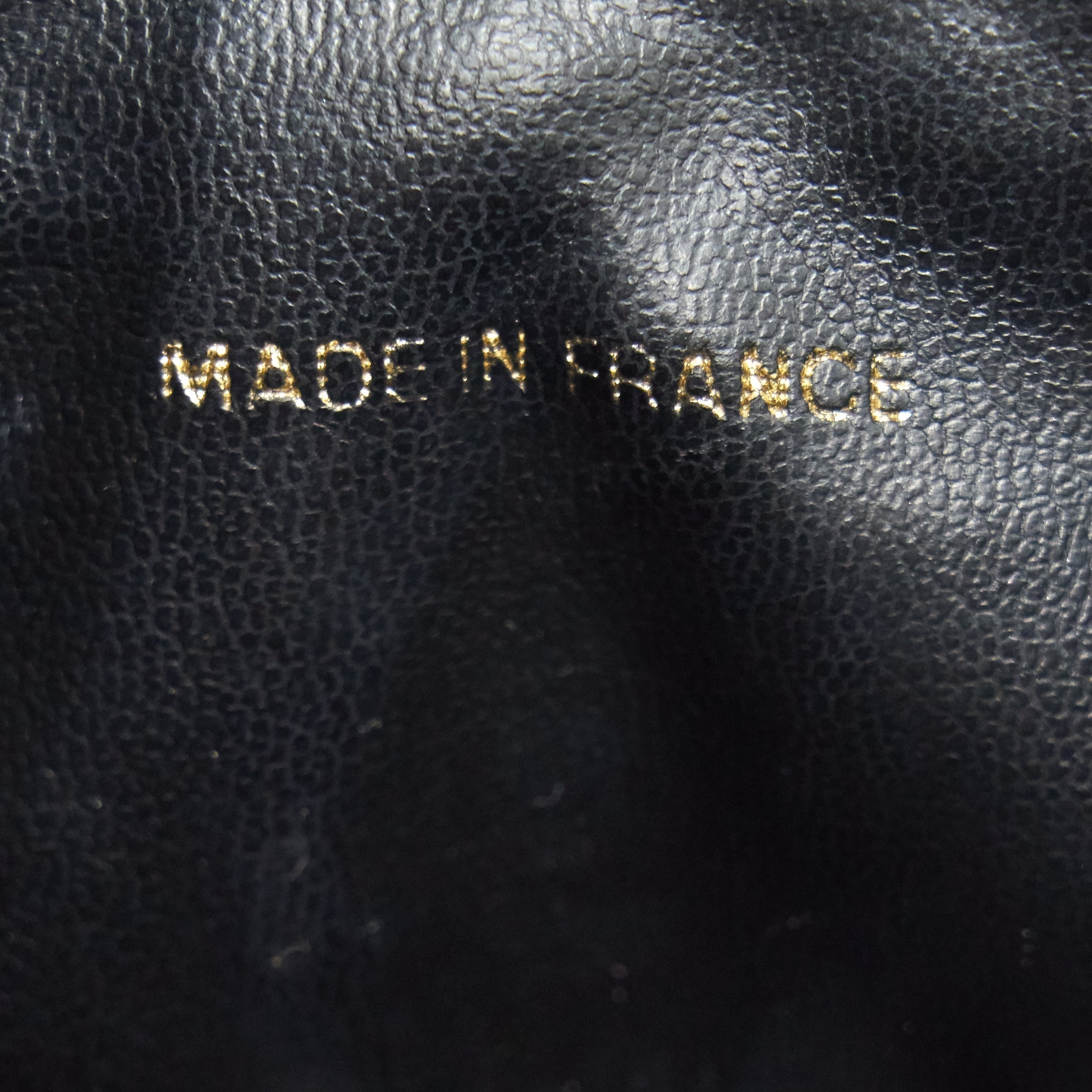 chanel-vintage-vanity-case-caviar-black-ghw