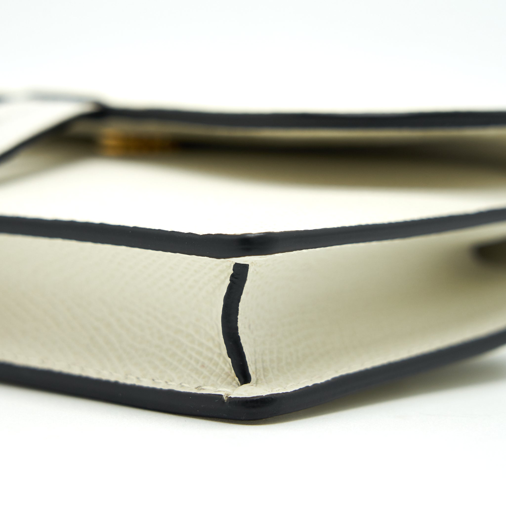 dior-grained-calfskin-saddle-belt-pouche-white-ghw