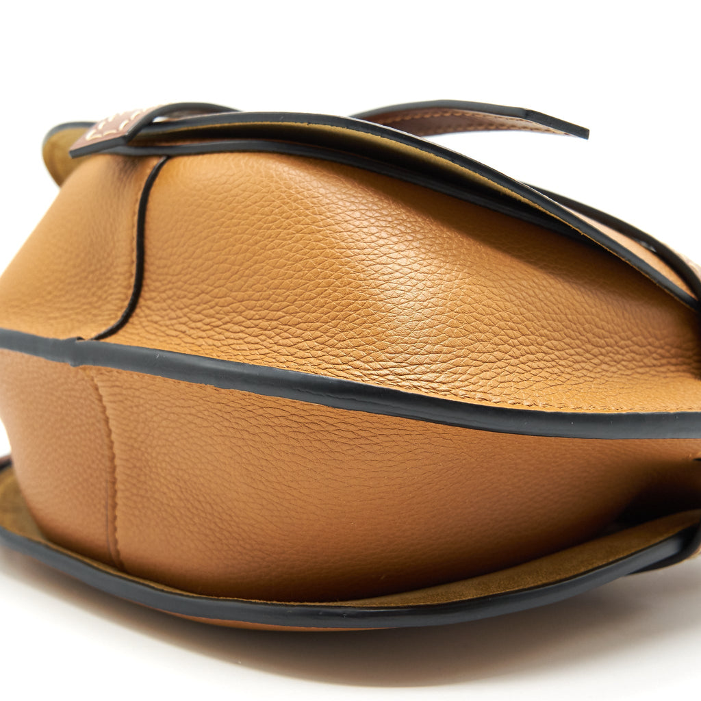 loewe-gate-crossbody-bag-tan