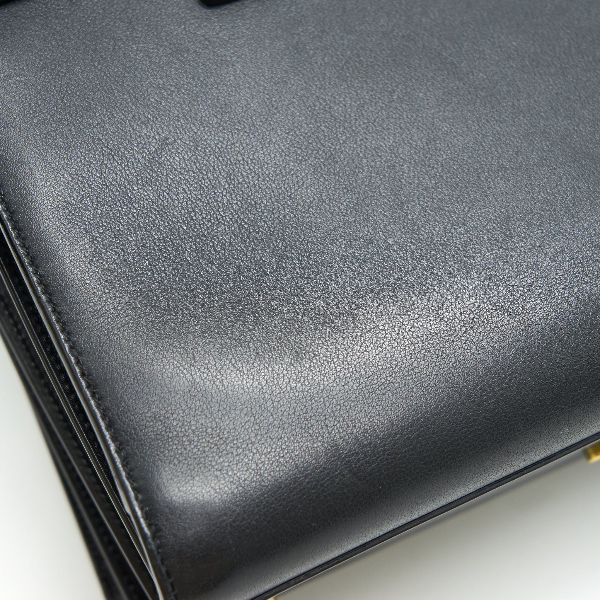 saint-laurent-sac-de-jour-black-ghw