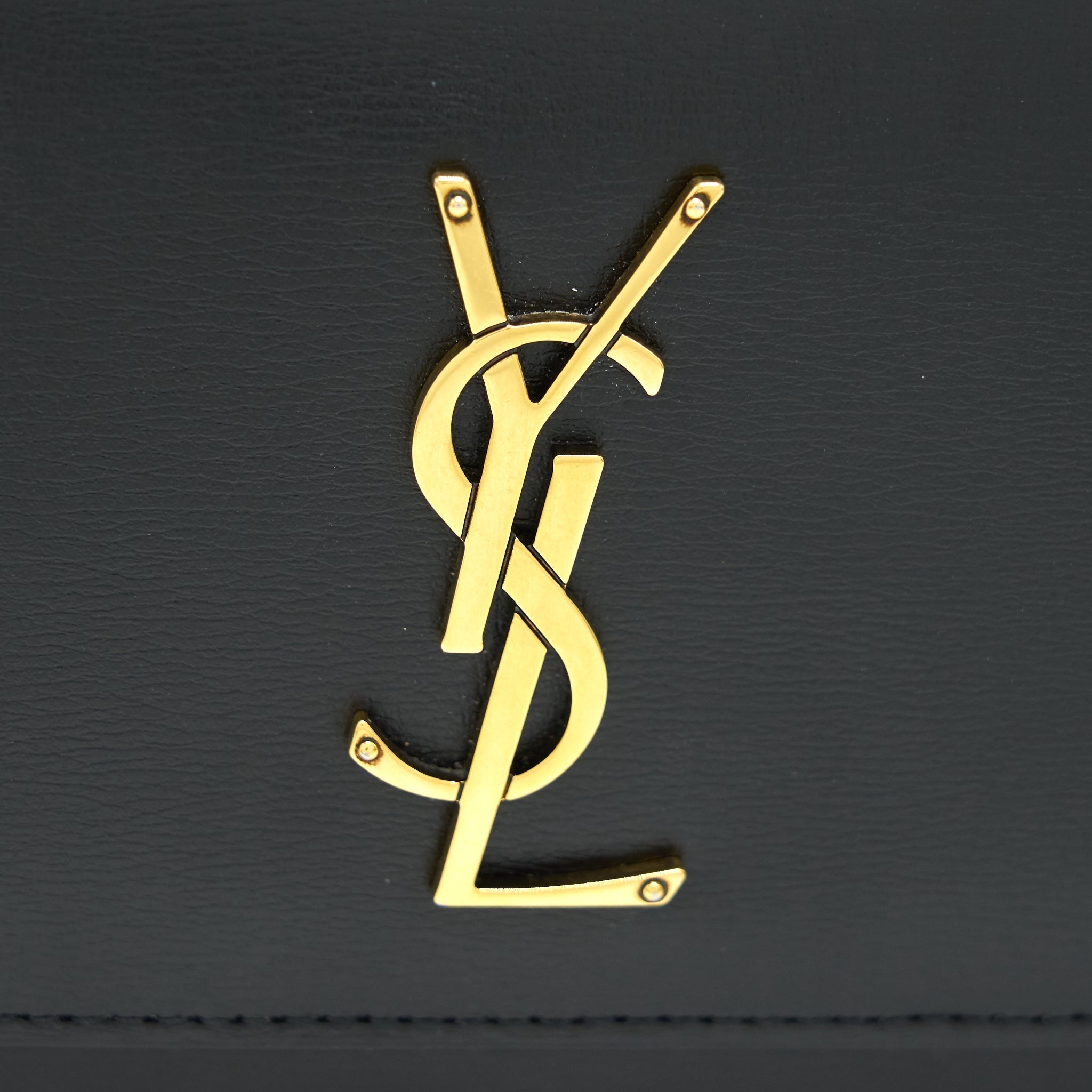 saint-laurrnt-sunset-chain-wallet-black-ghw