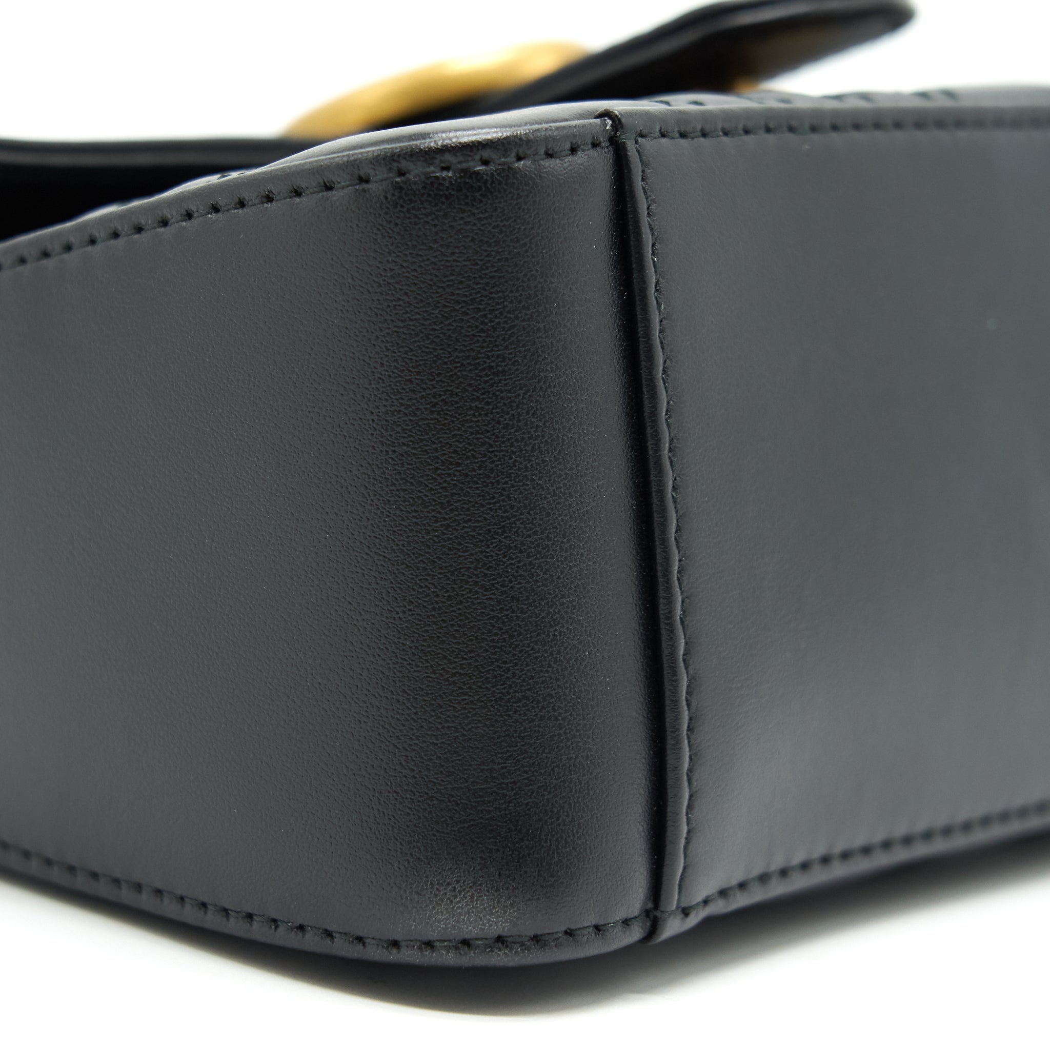 gucci-gg-marmont-mini-top-handle-bag-black