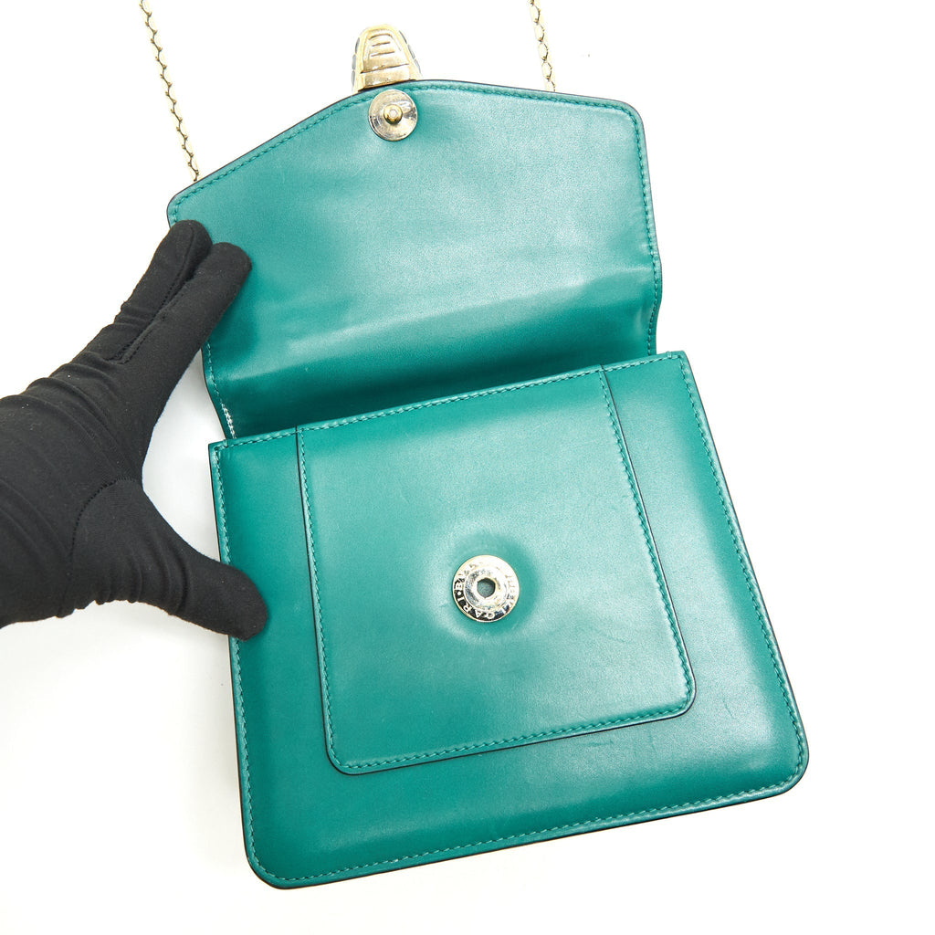 bvlgari-serpenti-forever-crossbody-bag-green