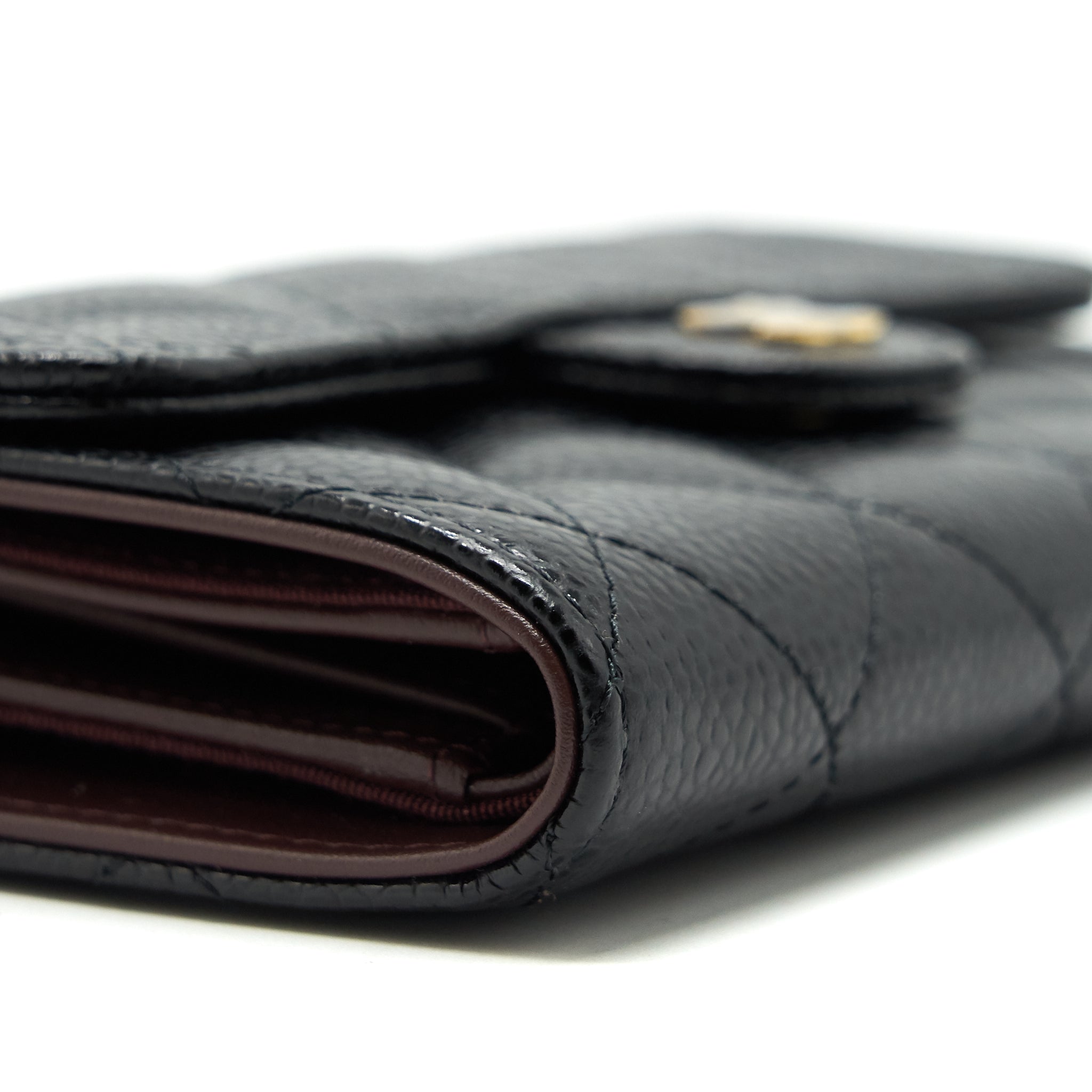 chanel-classic-flap-wallet-caviar-black-ghw