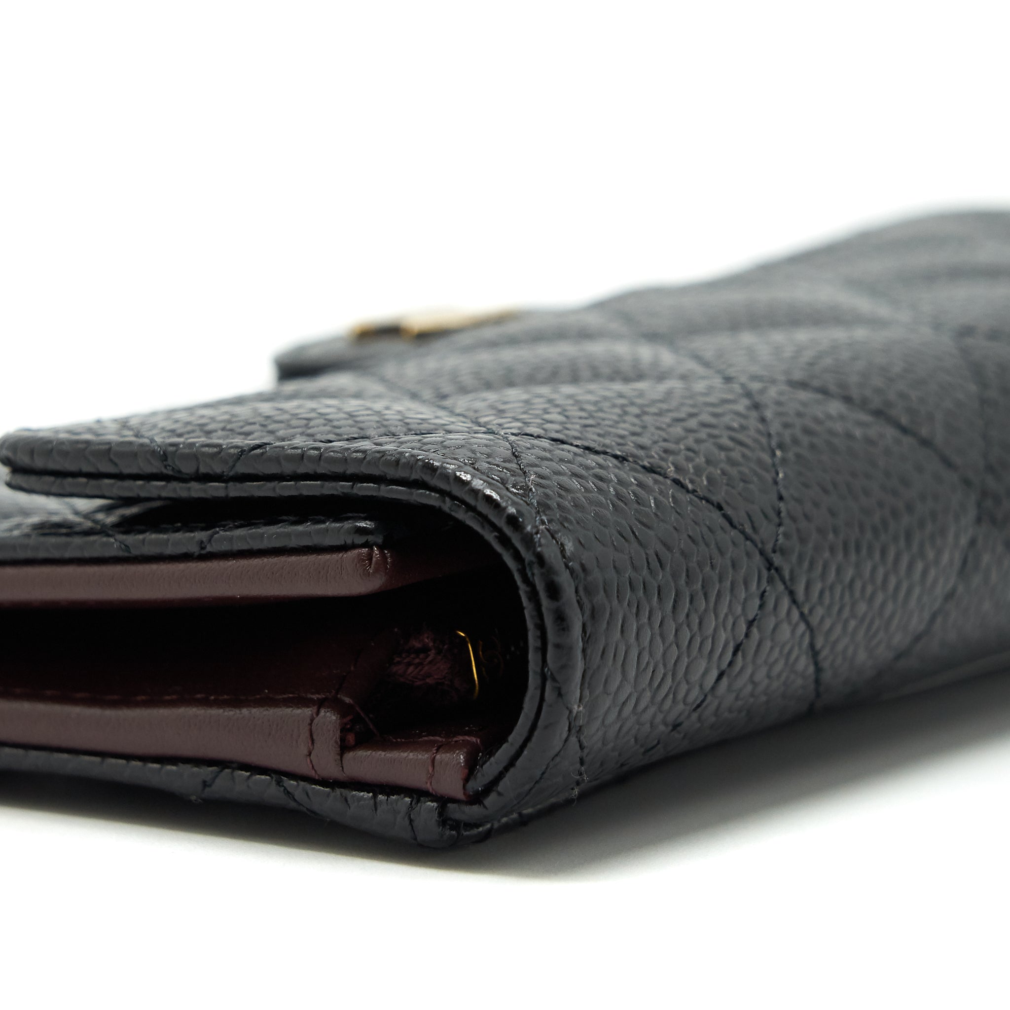 chanel-classic-flap-wallet-caviar-black-ghw
