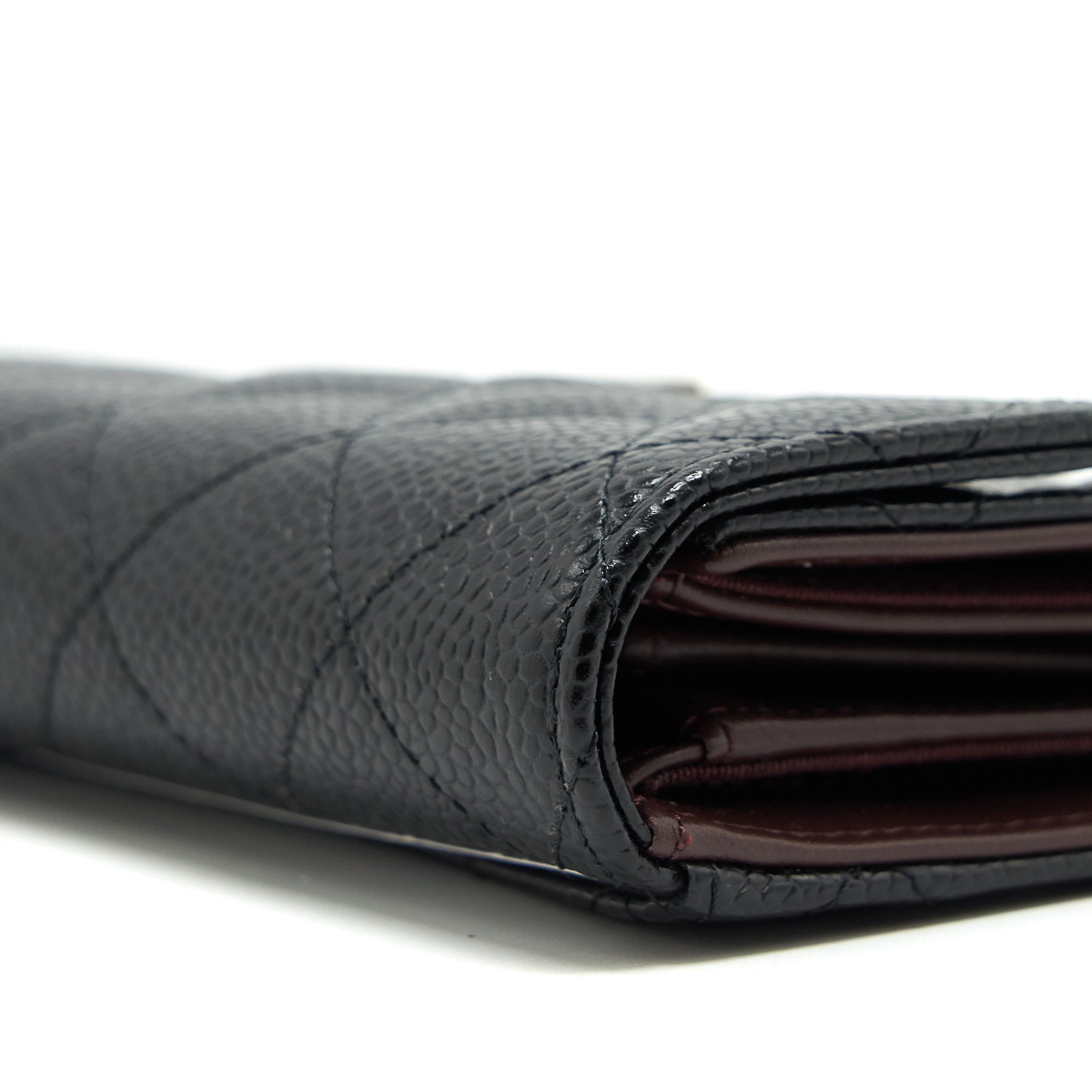 chanel-classic-flap-wallet-caviar-black-ghw