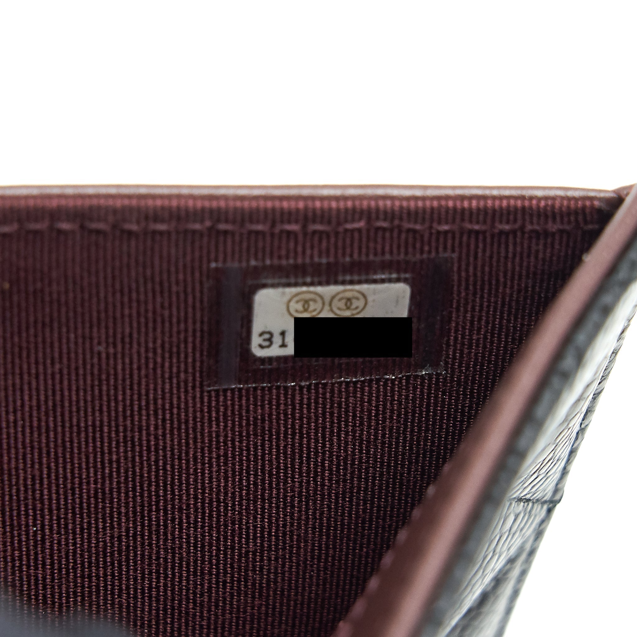 chanel-classic-flap-wallet-caviar-black-ghw