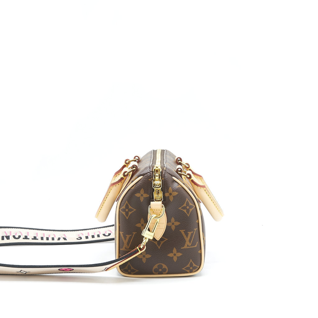 louis-vuitton-speedy-bandouliere-20-monogram-canvas-with-black-strap