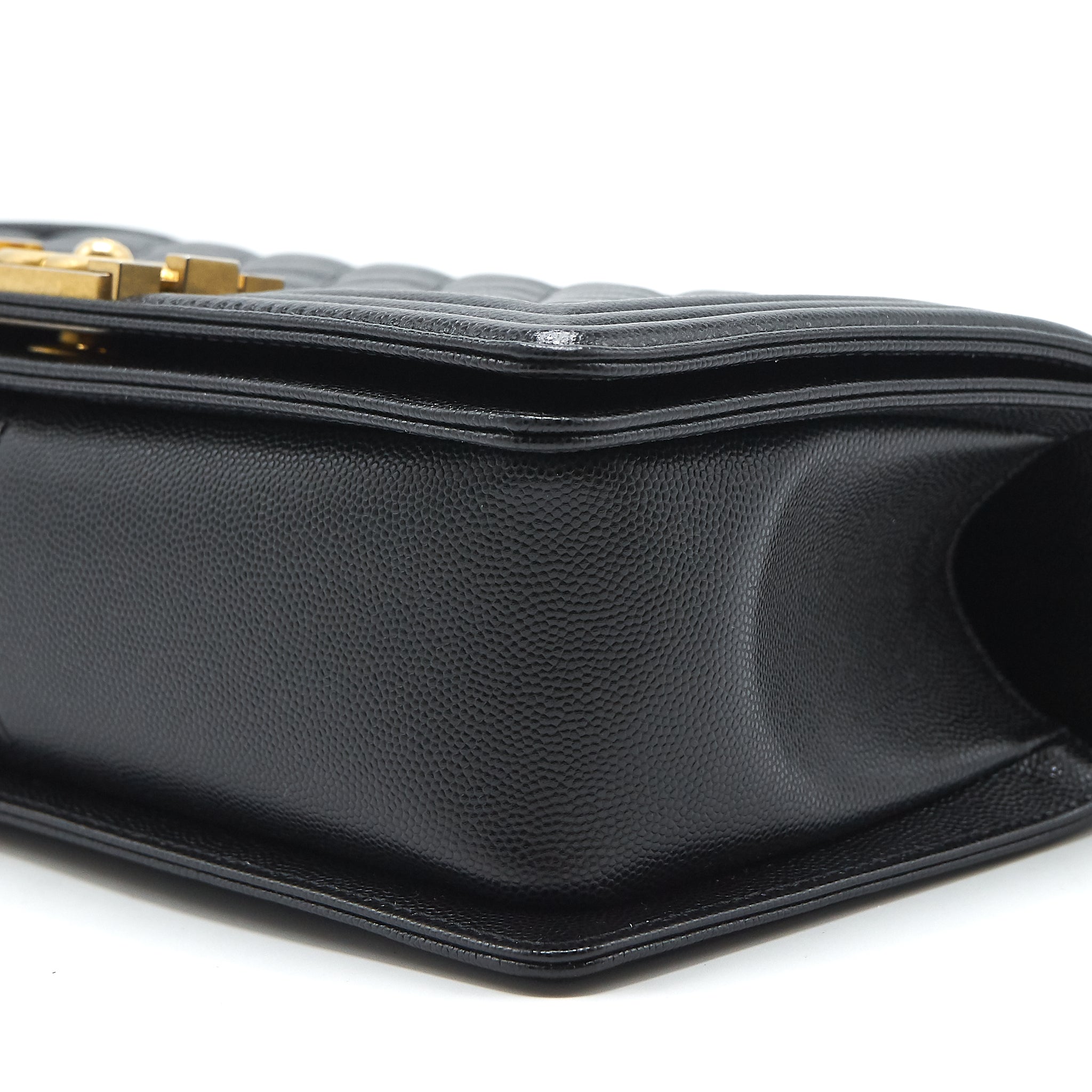 chanel-medium-leboy-black-caviar-ghw