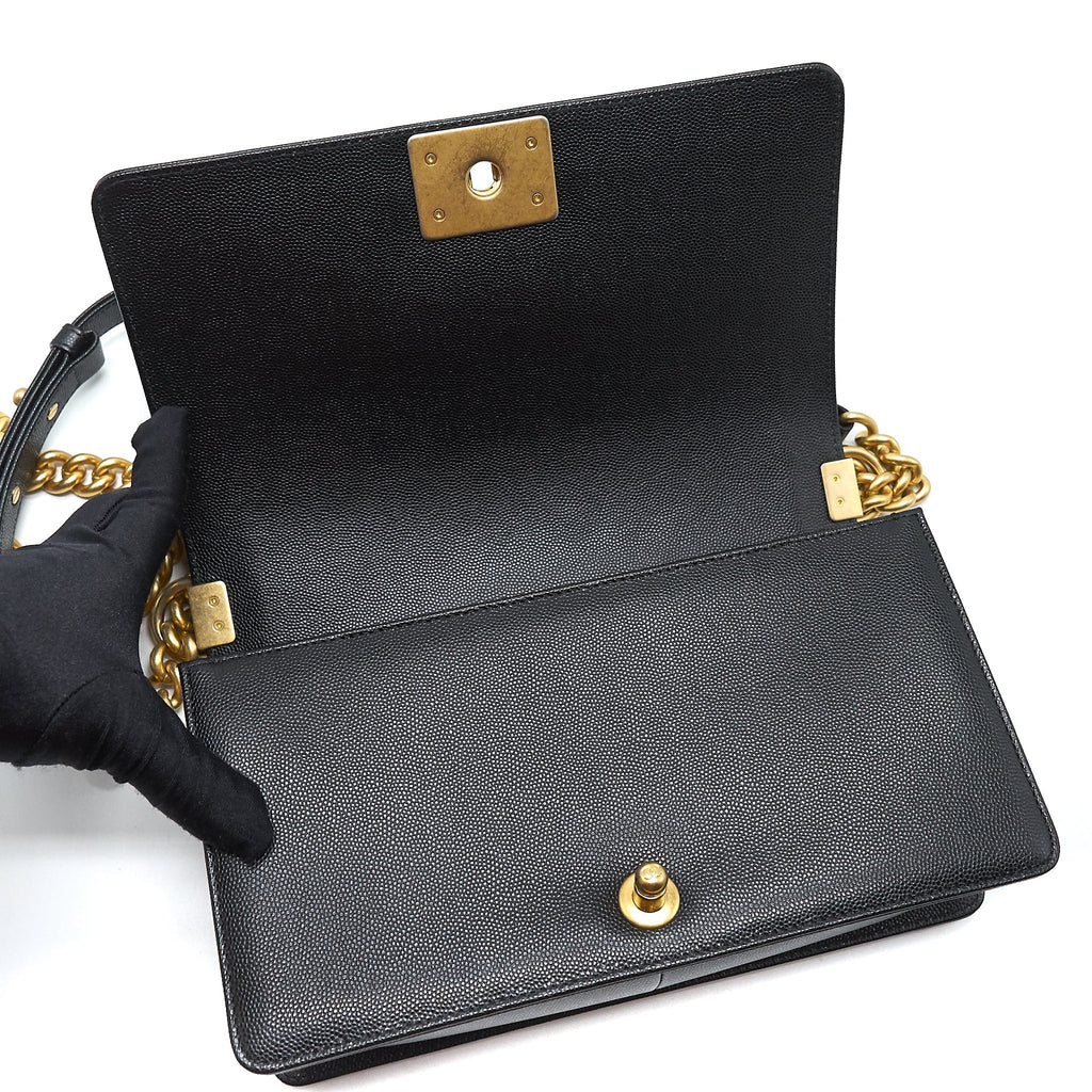 chanel-medium-leboy-black-caviar-ghw