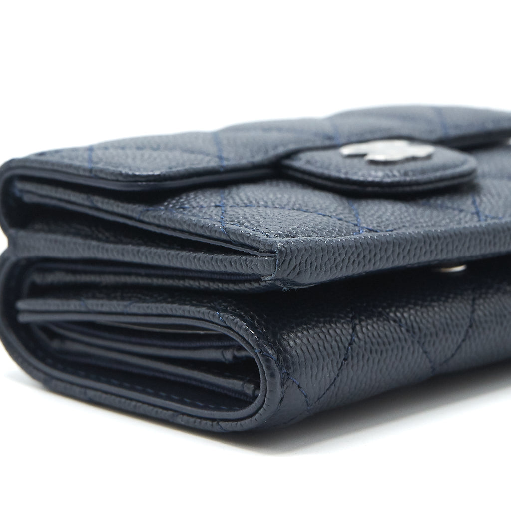 chanel-small-compact-wallet-caviar-leather-indigo-shw
