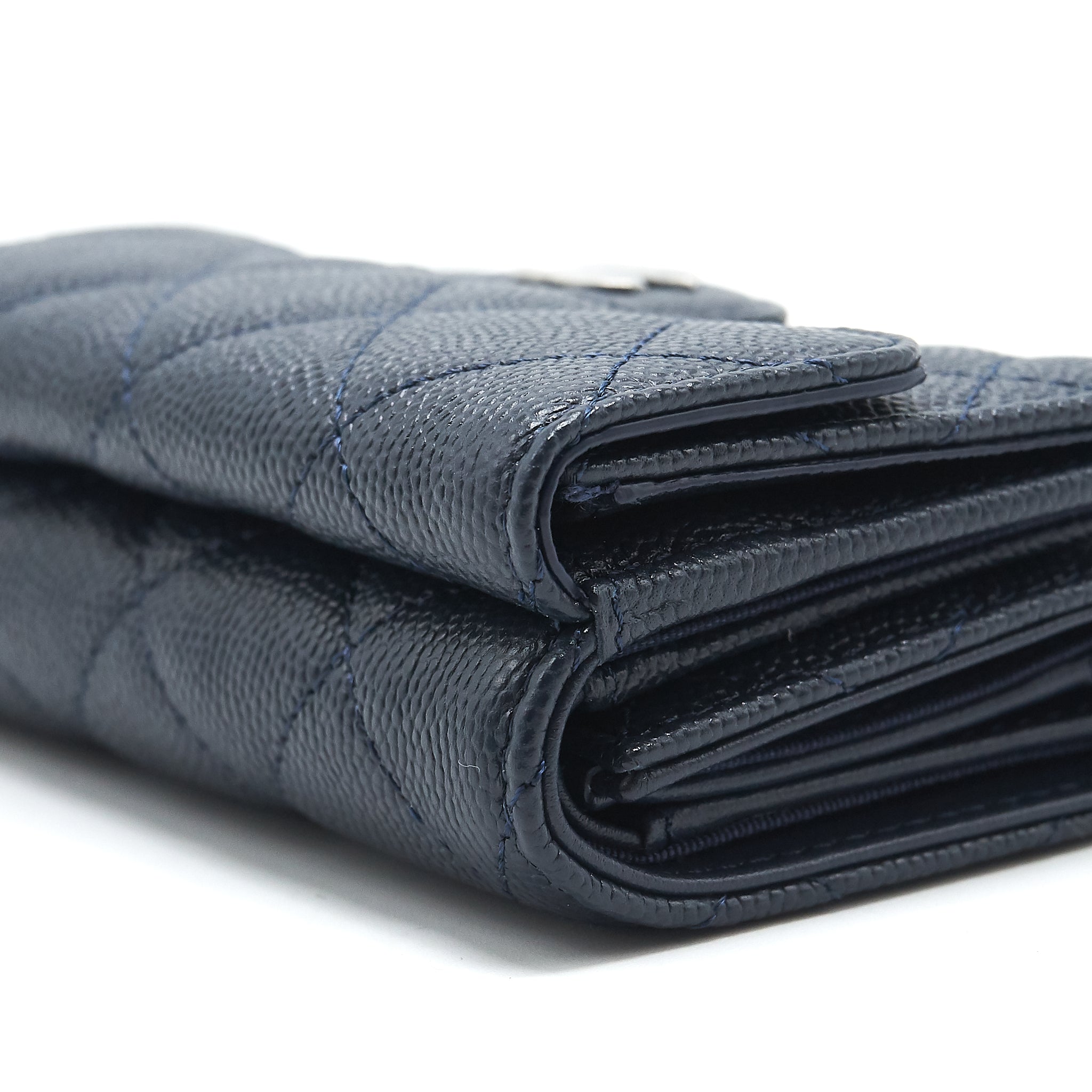 chanel-small-compact-wallet-caviar-leather-indigo-shw