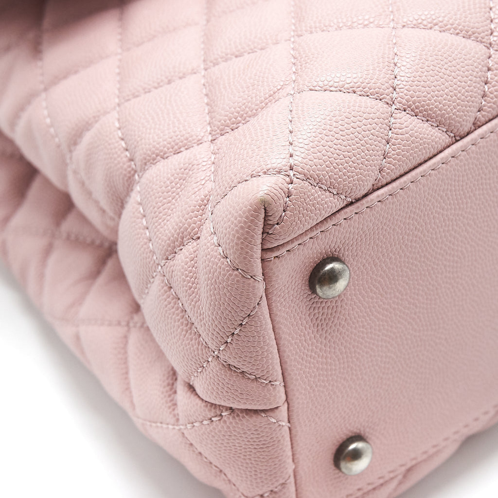 chanel-large-coco-handle-flap-bag-caviar-light-pink-ruthenium-hardware