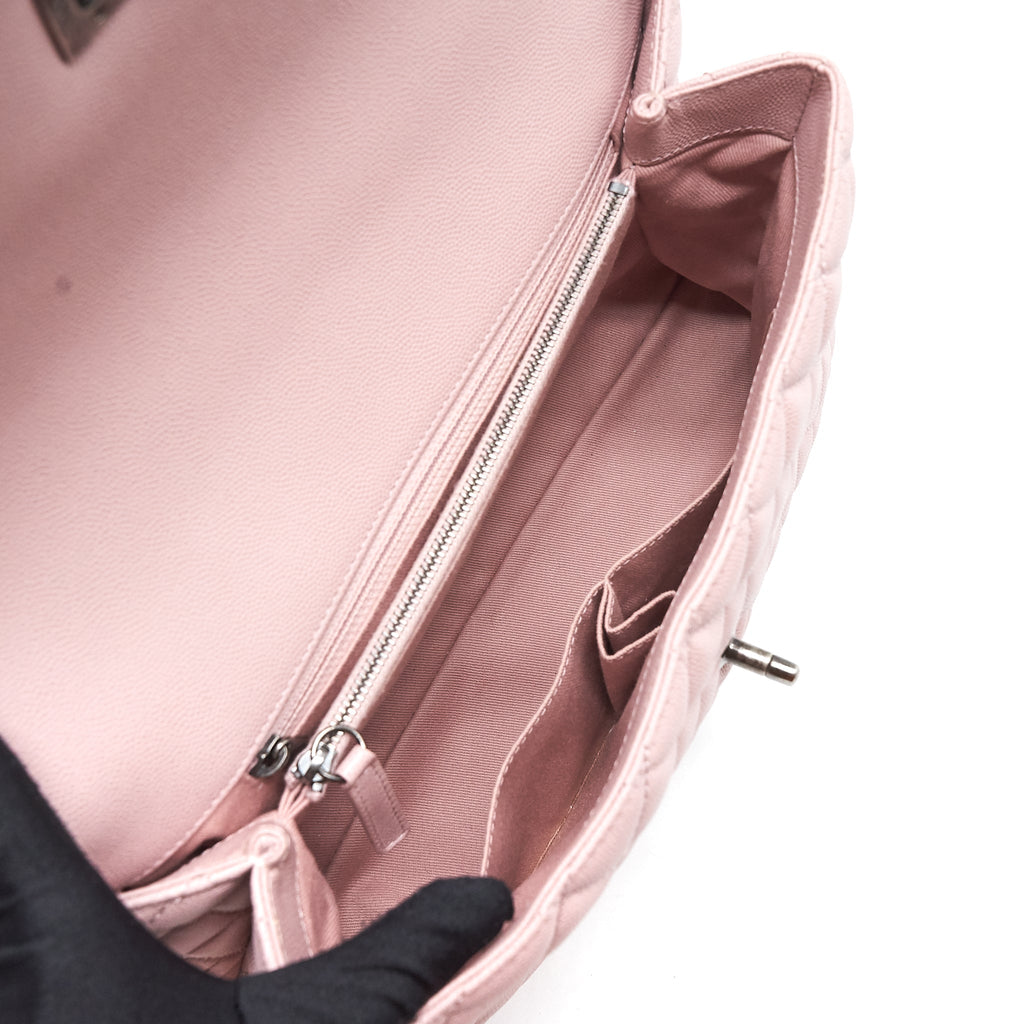chanel-large-coco-handle-flap-bag-caviar-light-pink-ruthenium-hardware