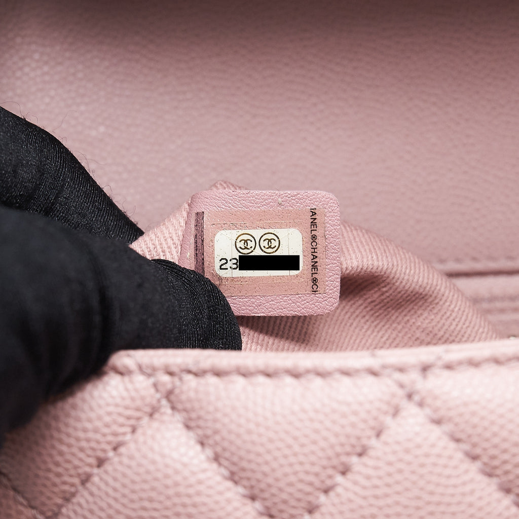 chanel-large-coco-handle-flap-bag-caviar-light-pink-ruthenium-hardware