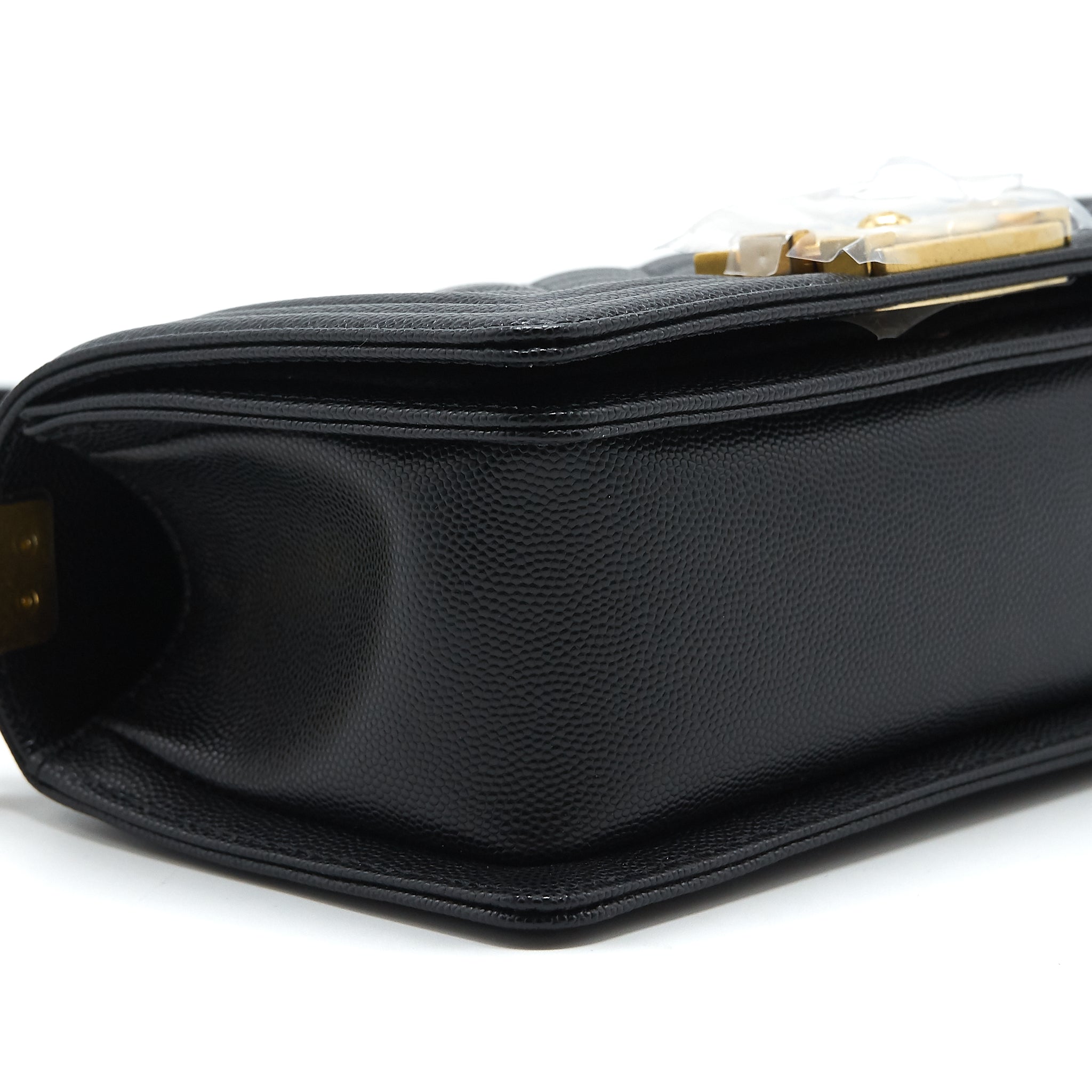 chanel-small-boy-bag-caviar-black-with-ghw-microchip