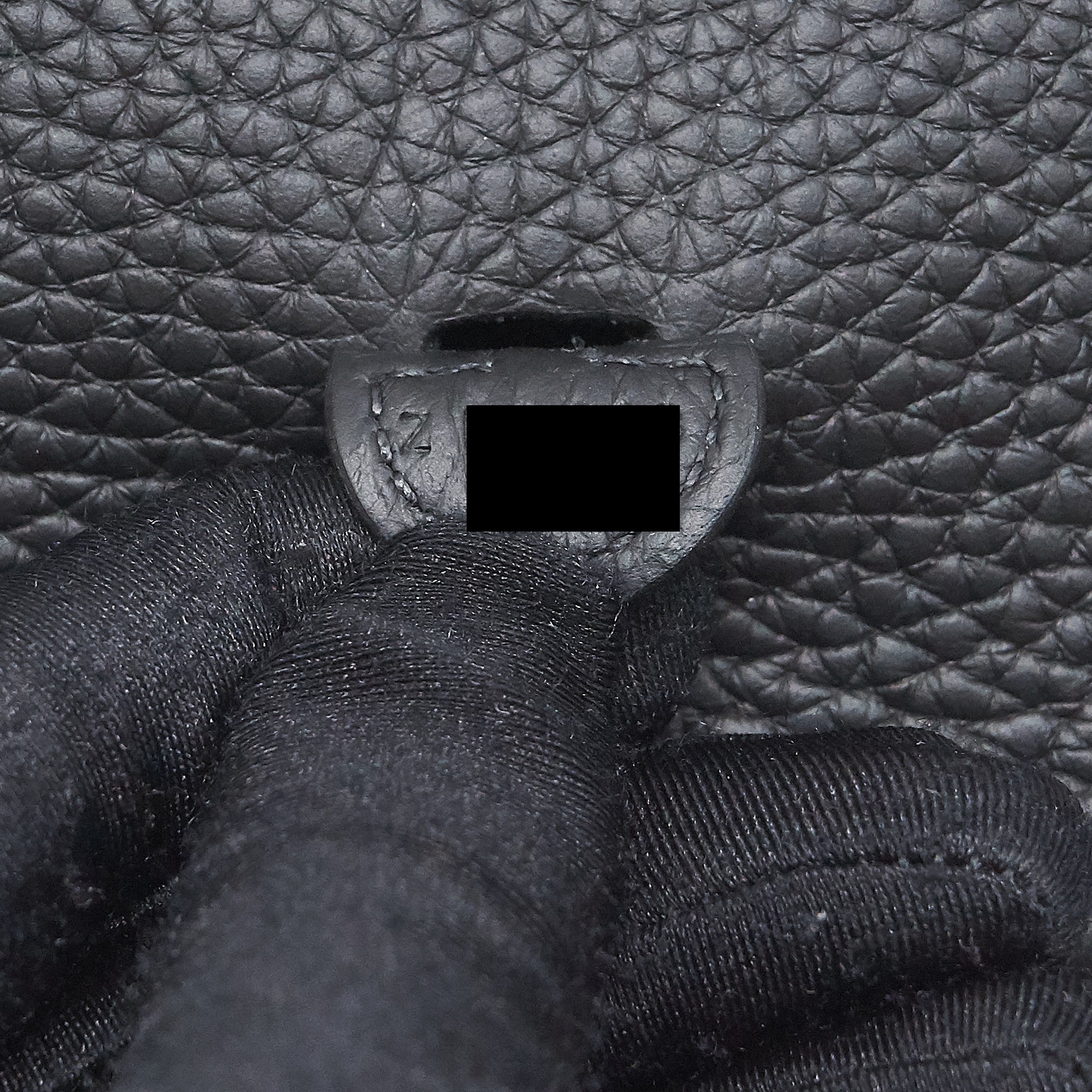 hermes-mini-evelyn-16-black-shw