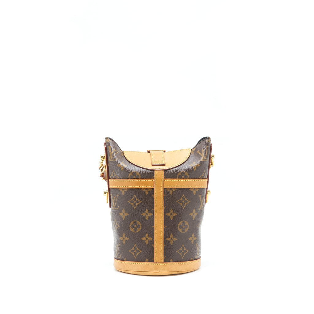 louis-vuitton-duffle-bag-monogram-canvas-1