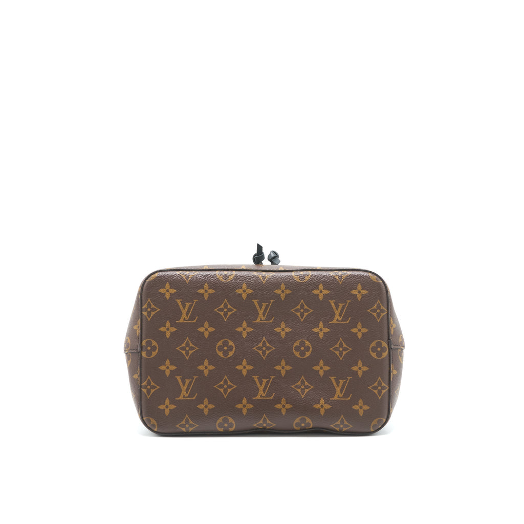louis-vuitton-neo-noe-mm-monogram
