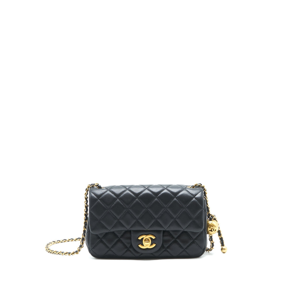 chanel-pearl-crush-mini-rectangular-flap-bag-lambskin-black-ghw