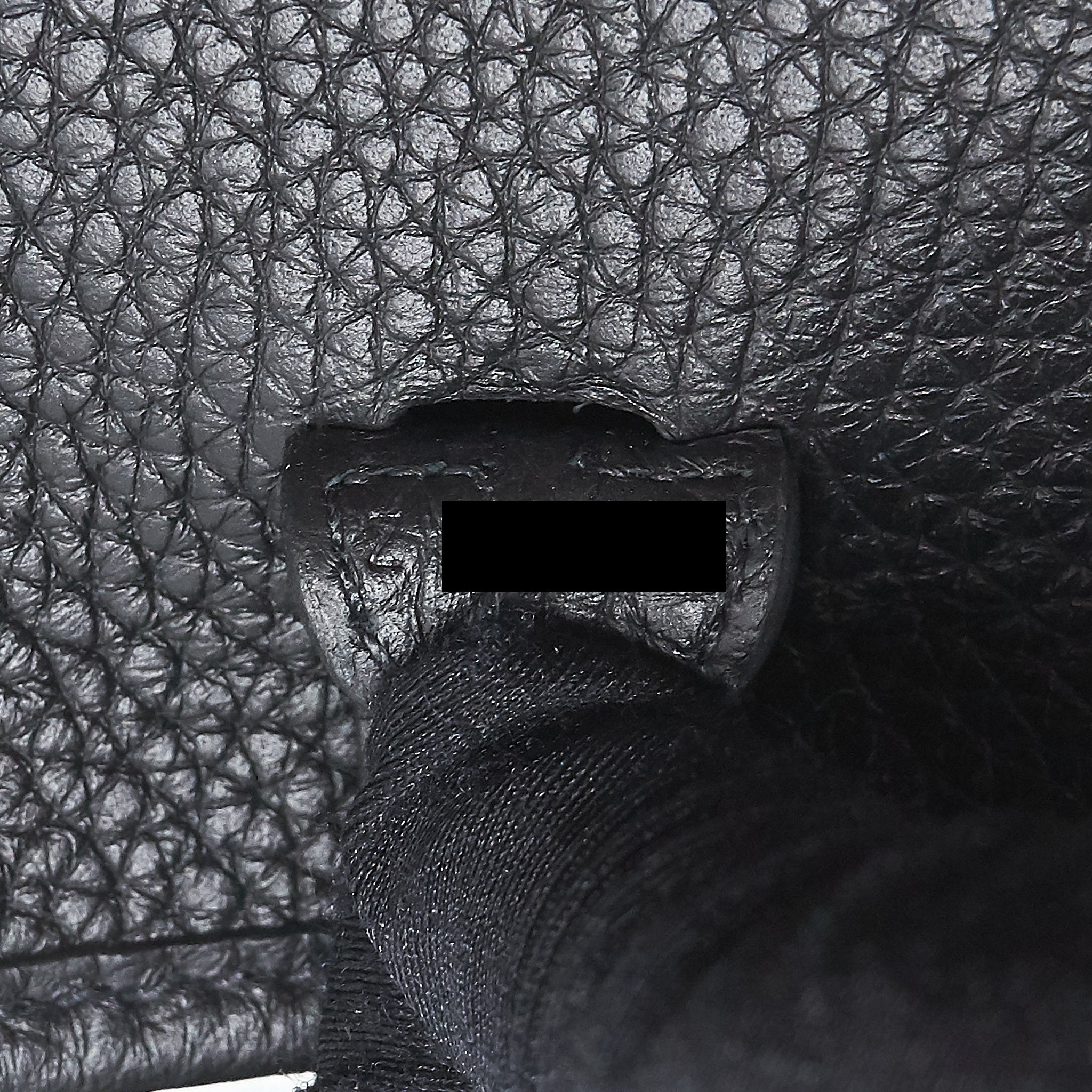 hermes-mini-evelyn-16-black-shw