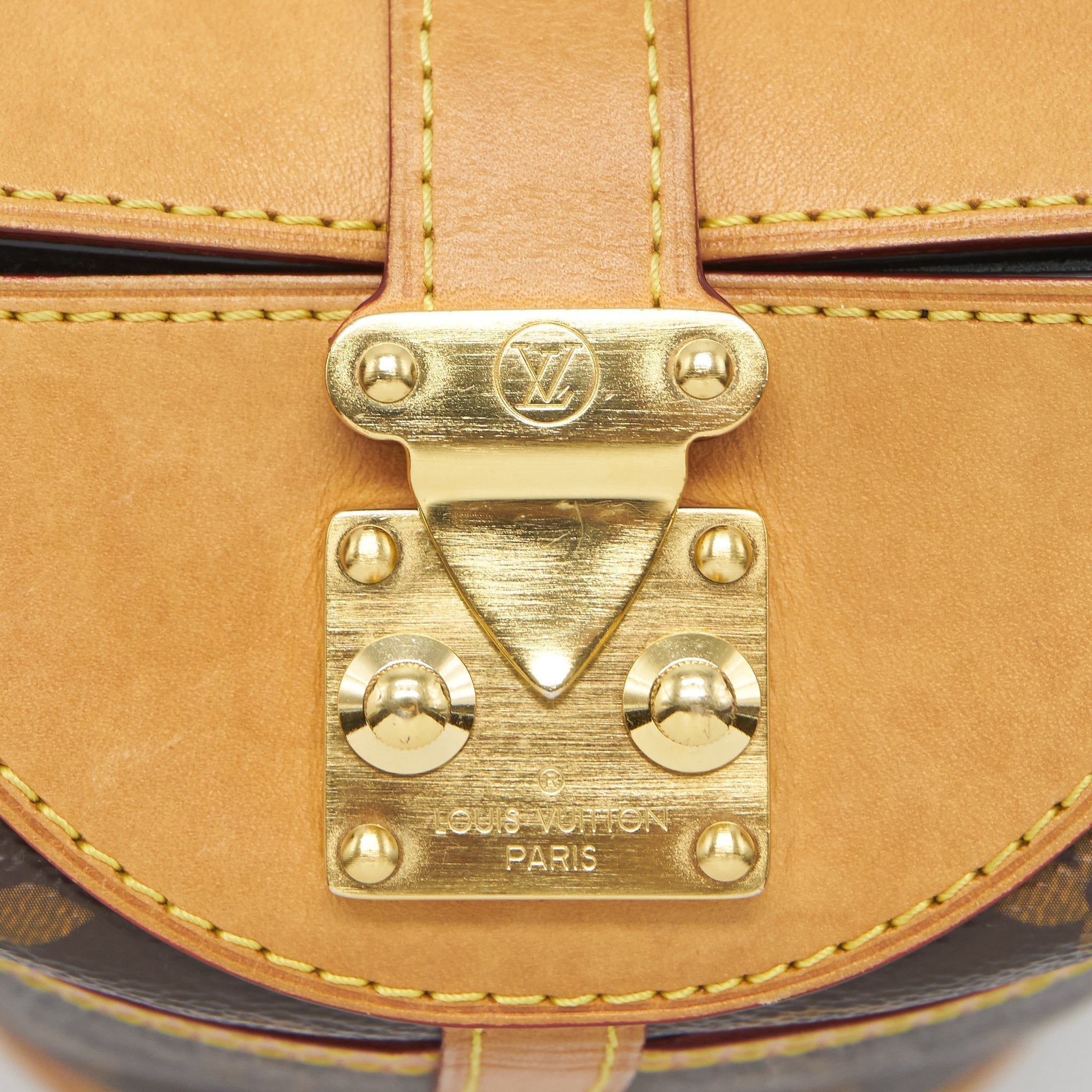 louis-vuitton-duffle-bag-monogram-canvas-1
